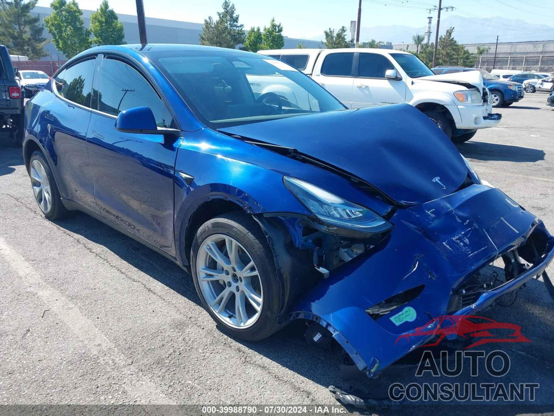 TESLA MODEL Y 2023 - 7SAYGDEE5PA152555