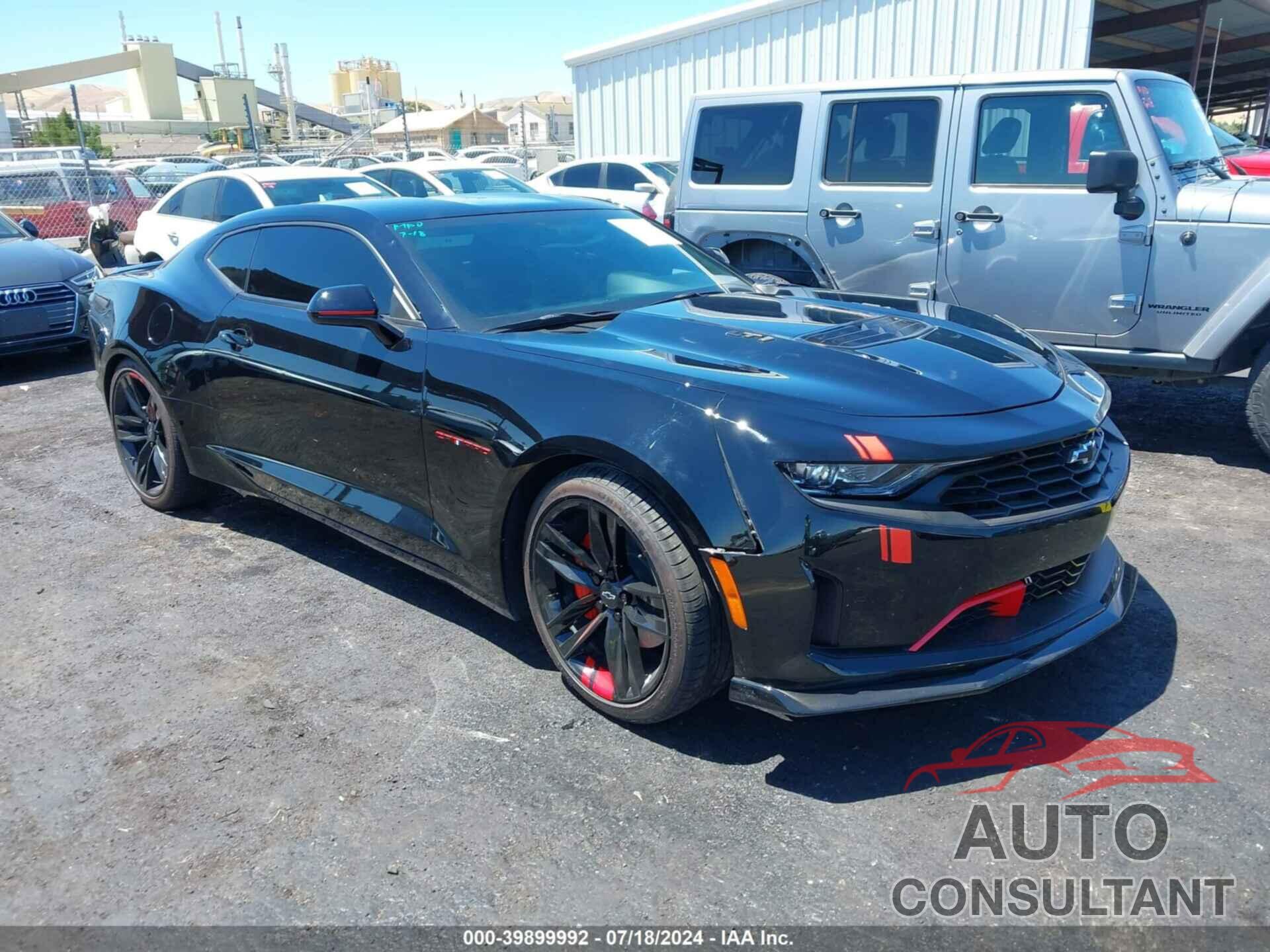 CHEVROLET CAMARO 2021 - 1G1FE1R76M0141185