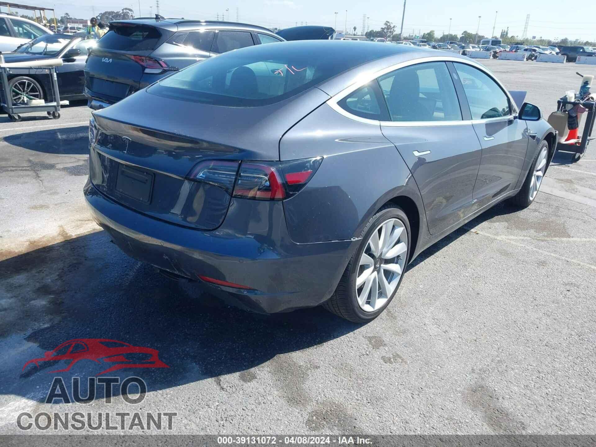 TESLA MODEL 3 2020 - 5YJ3E1EA3LF806135