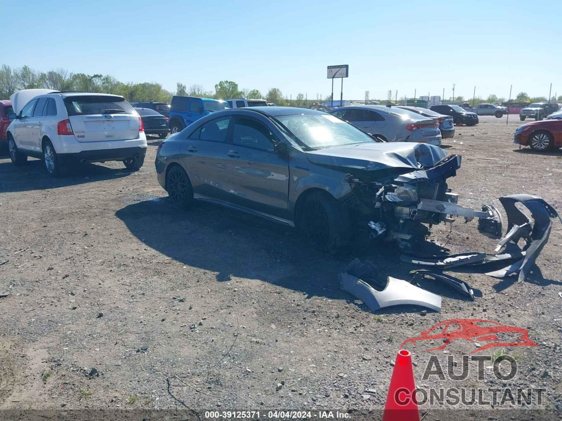 MERCEDES-BENZ CLA 250 2017 - WDDSJ4GB0HN438493