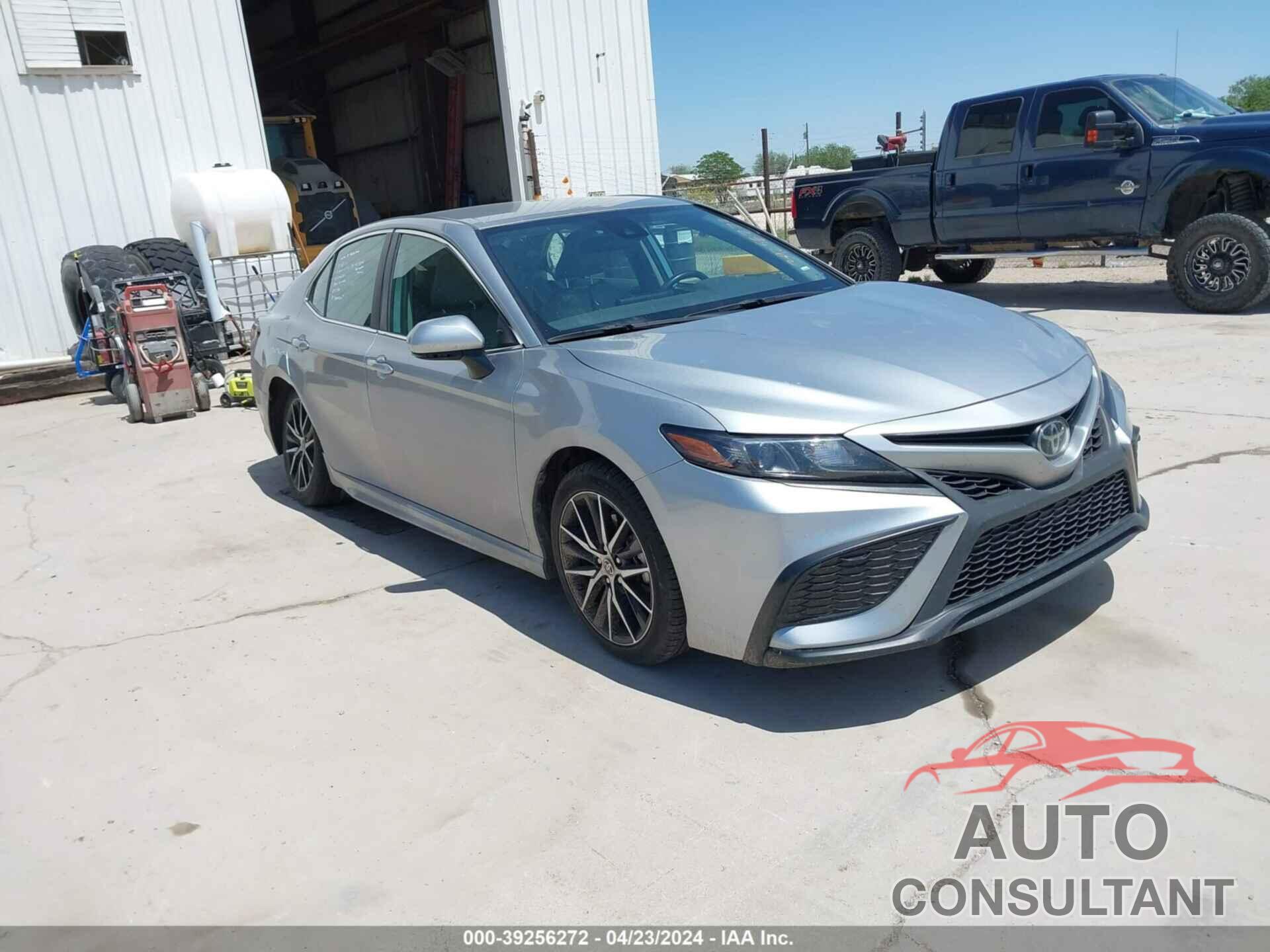 TOYOTA CAMRY 2022 - 4T1G11AK9NU664830