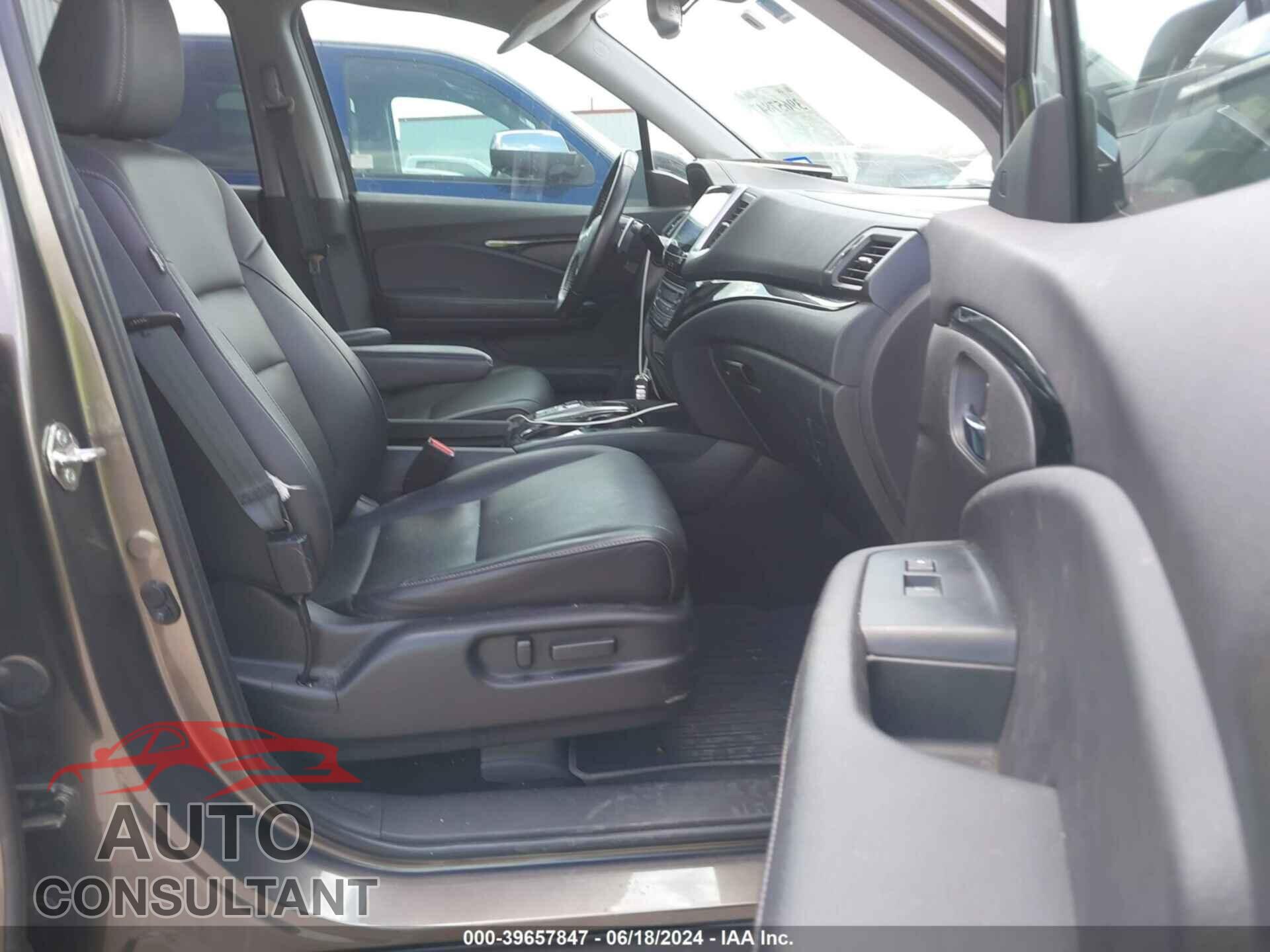 HONDA RIDGELINE 2020 - 5FPYK3F76LB002013