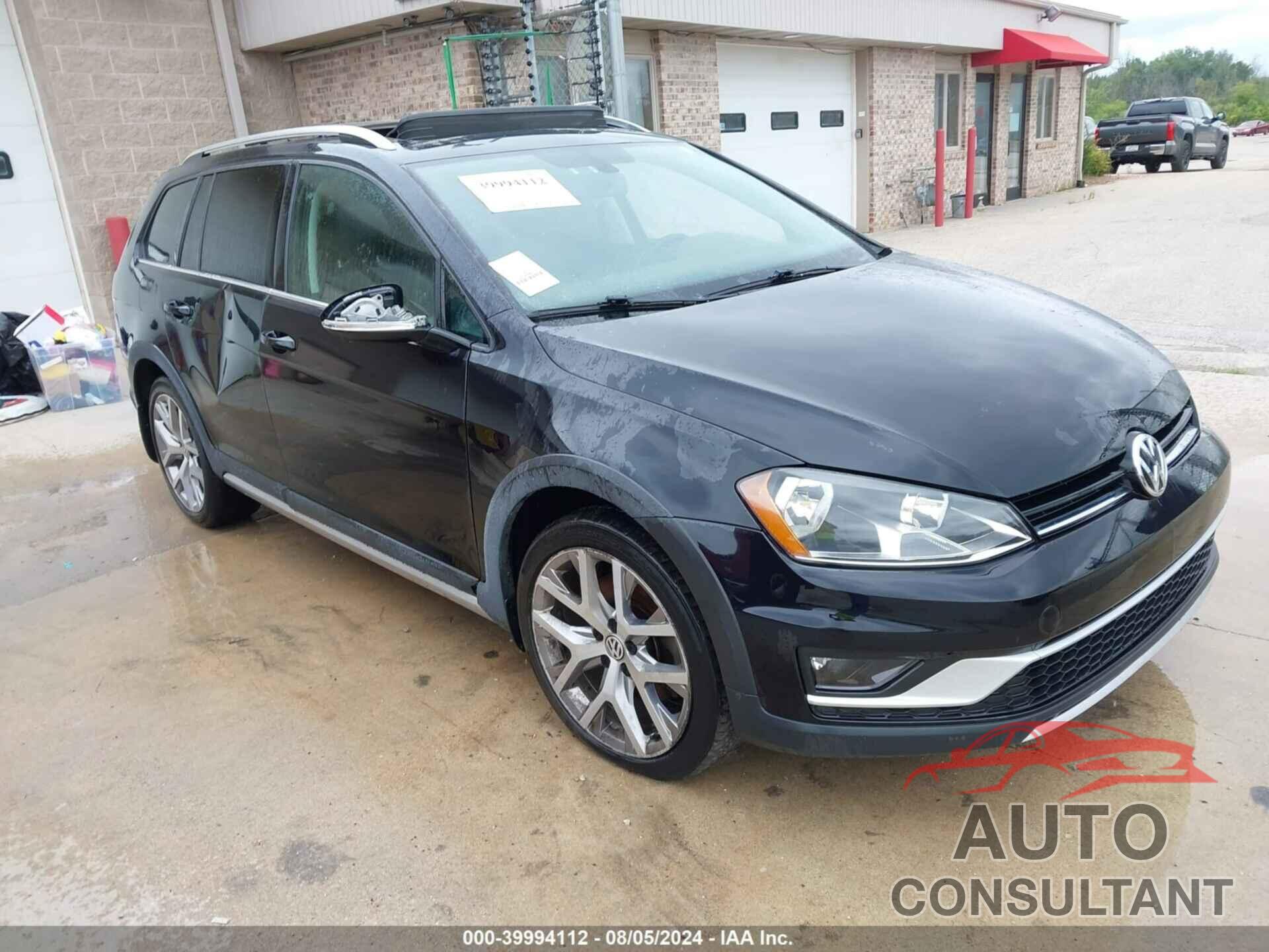 VOLKSWAGEN GOLF ALLTRACK 2017 - 3VWH17AU3HM520533