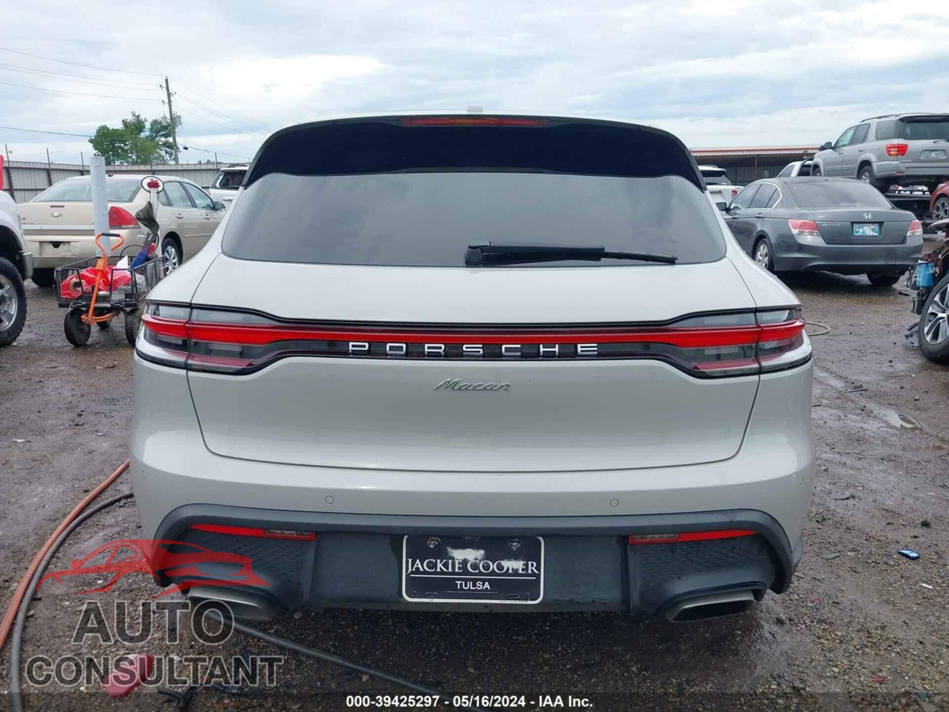 PORSCHE MACAN 2022 - WP1AA2A59NLB04854
