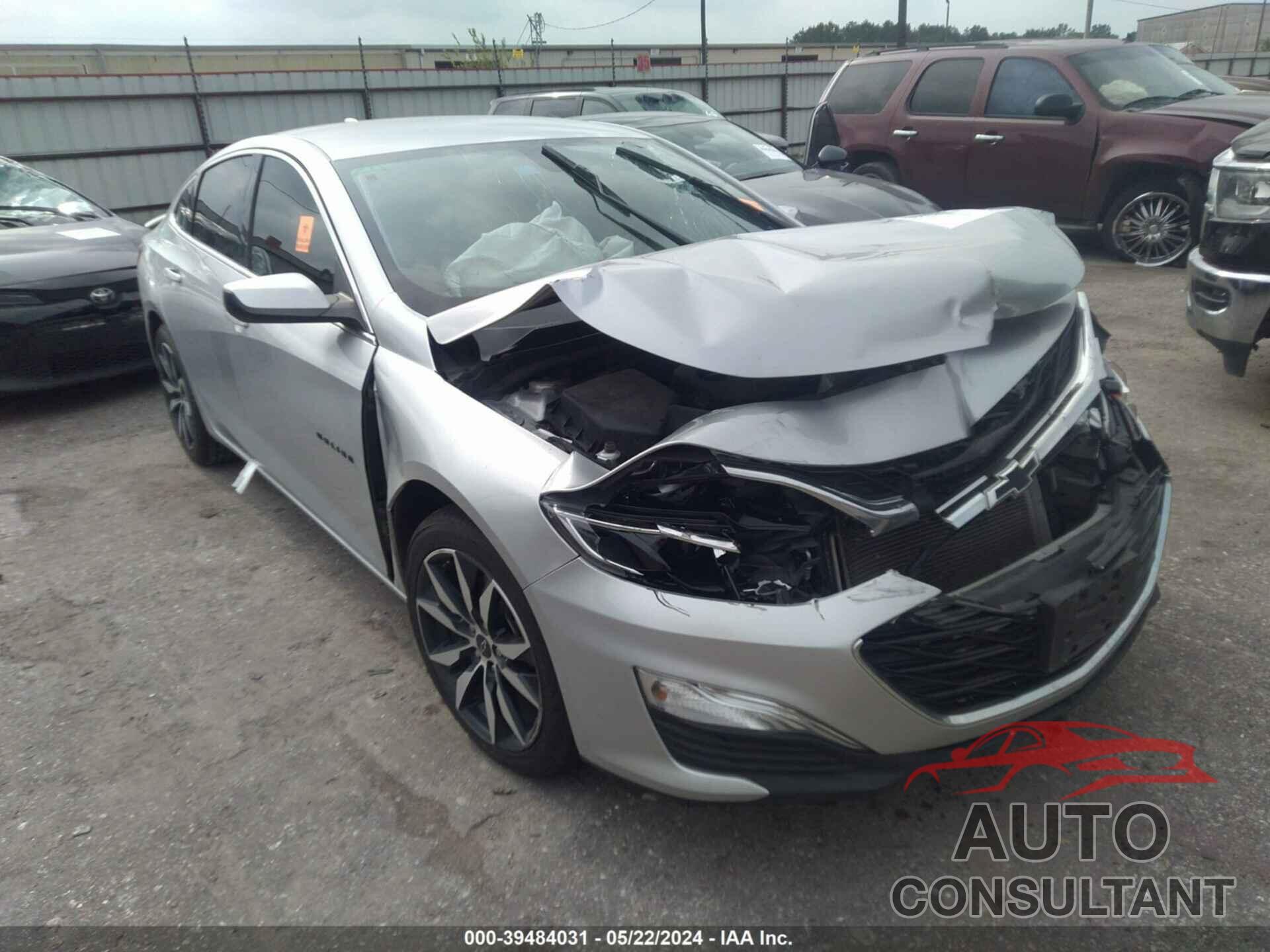 CHEVROLET MALIBU 2020 - 1G1ZG5ST2LF138186
