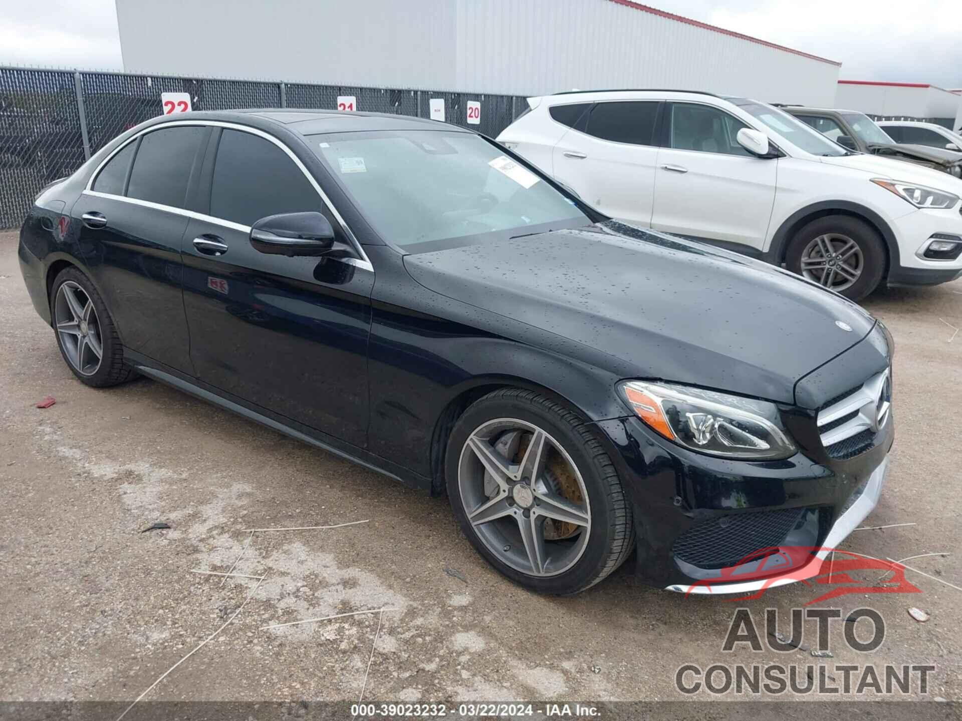 MERCEDES-BENZ C 300 2016 - 55SWF4JB5GU131578