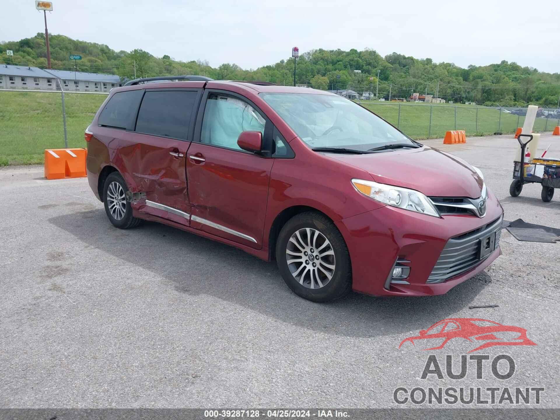 TOYOTA SIENNA 2019 - 5TDYZ3DC7KS989557