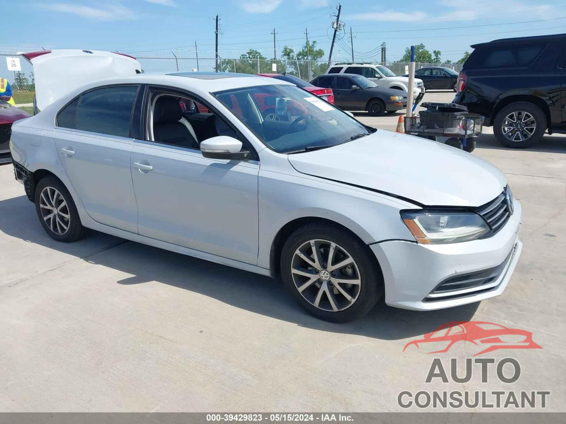 VOLKSWAGEN JETTA 2017 - 3VWDB7AJ2HM414902
