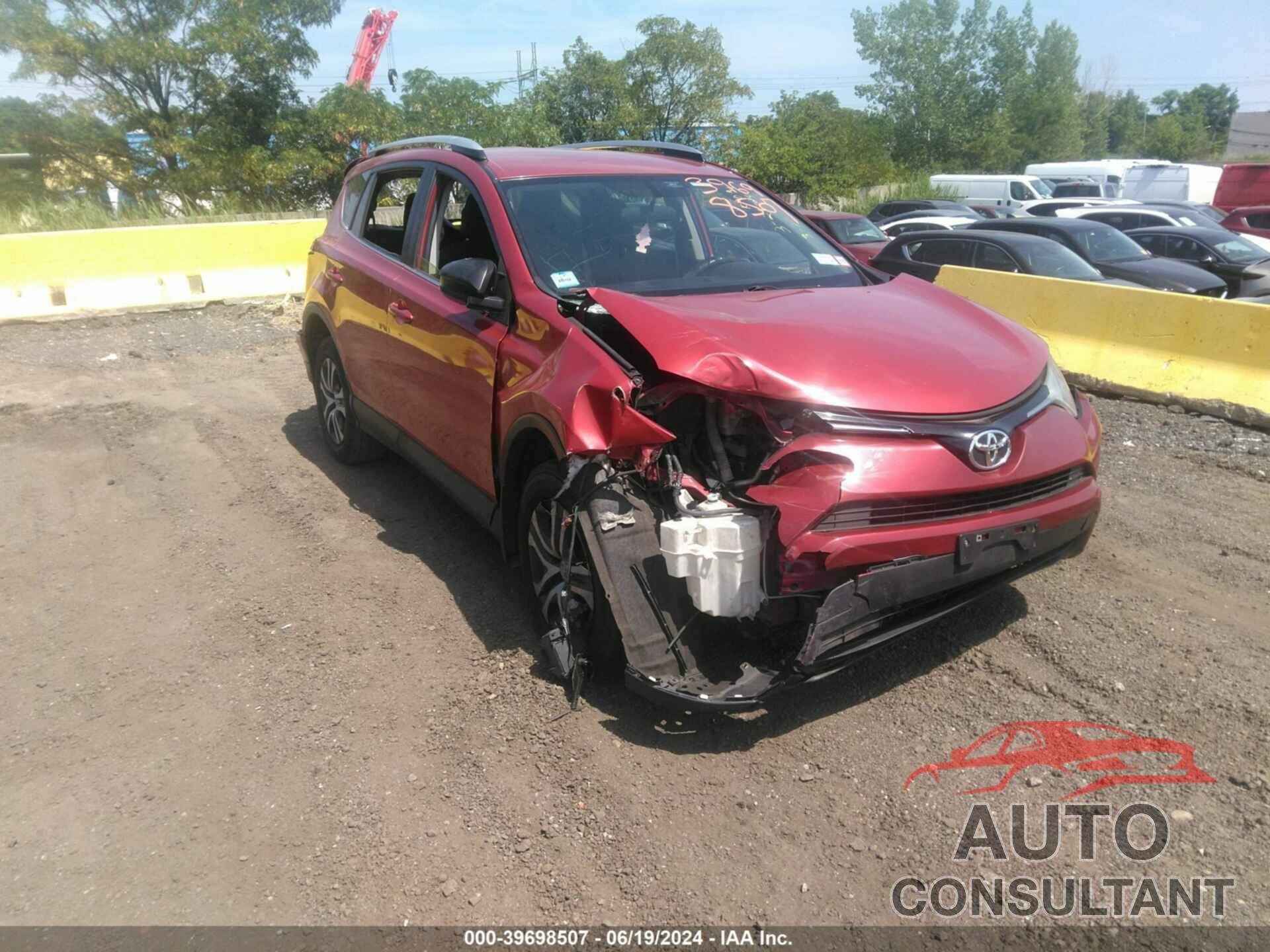 TOYOTA RAV4 2016 - JTMBFREV1GJ097584