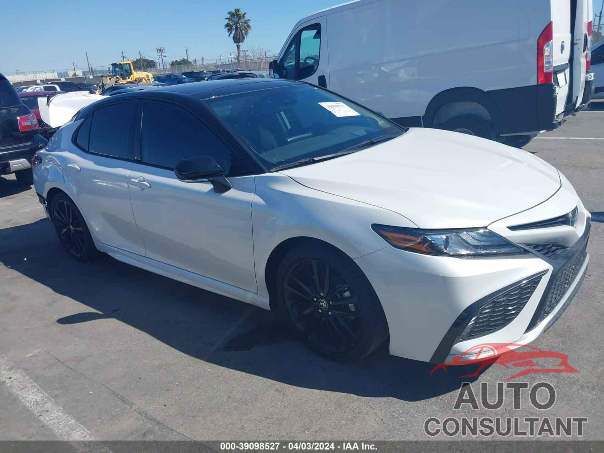 TOYOTA CAMRY 2023 - 4T1KZ1AK4PU079451