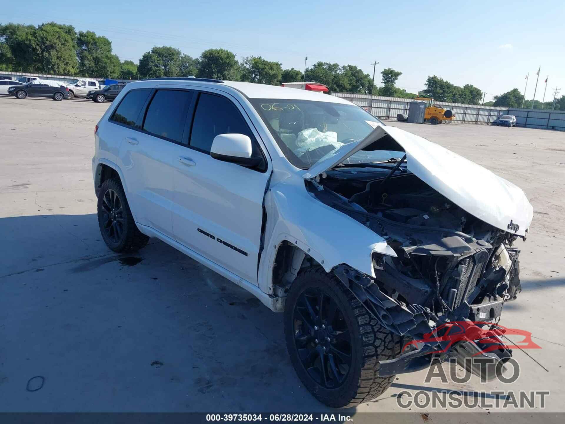 JEEP GRAND CHEROKEE 2020 - 1C4RJEAG3LC300597