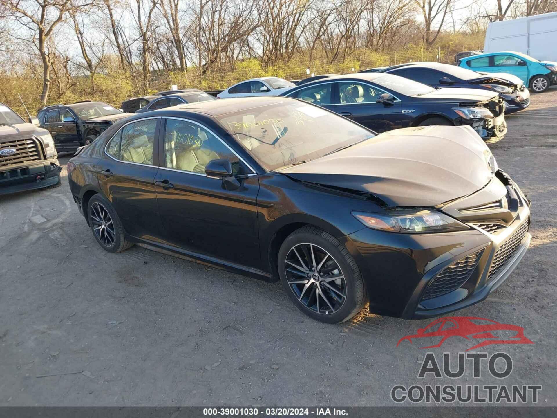 TOYOTA CAMRY 2023 - 4T1T11AK2PU834320