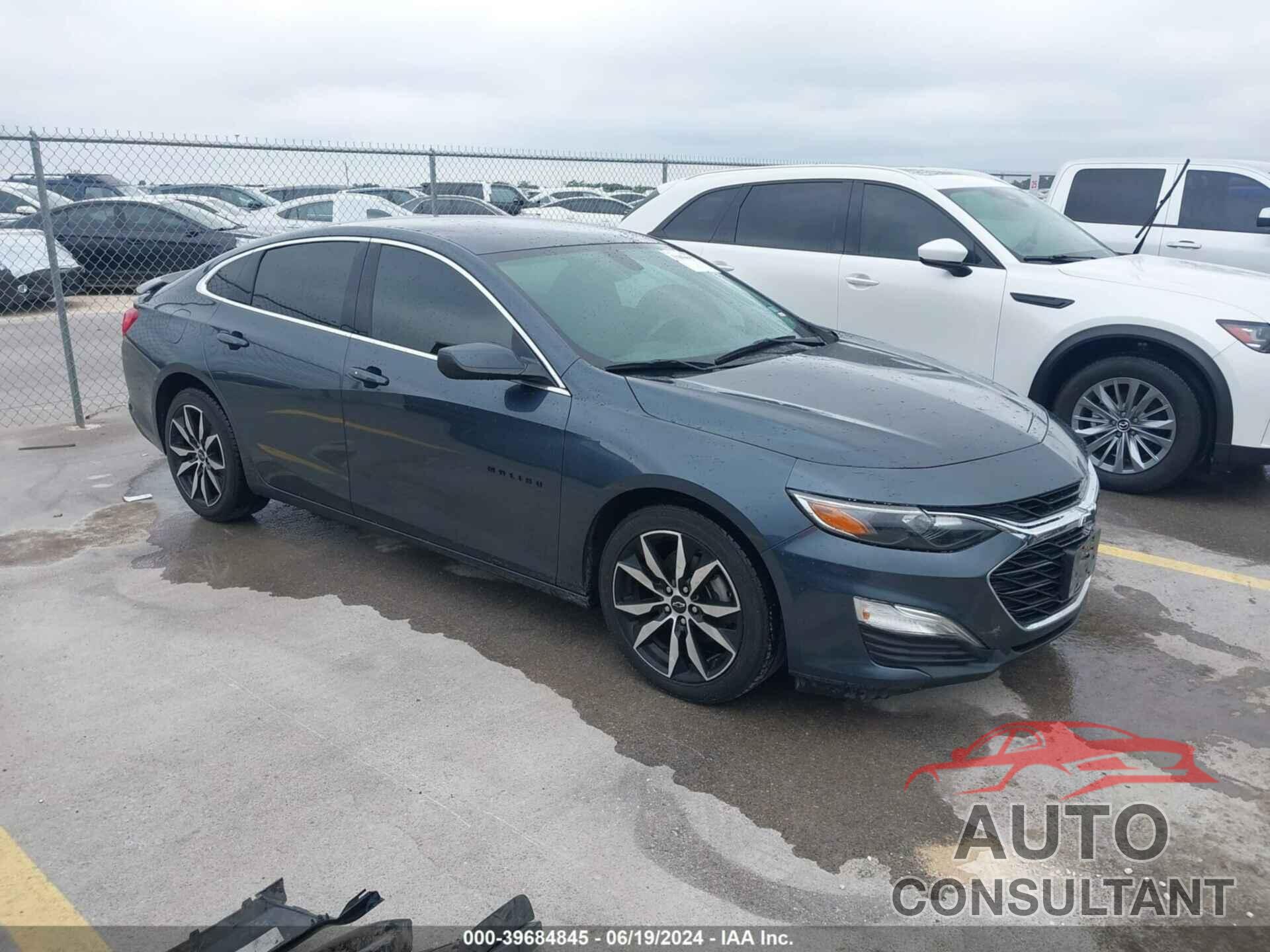 CHEVROLET MALIBU 2020 - 1G1ZG5ST7LF150091