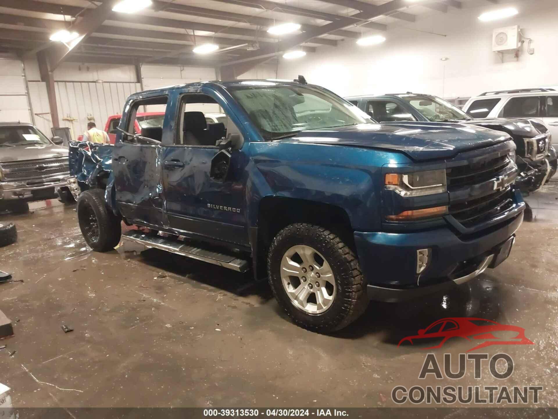 CHEVROLET SILVERADO 1500 2018 - 3GCUKREC8JG355062