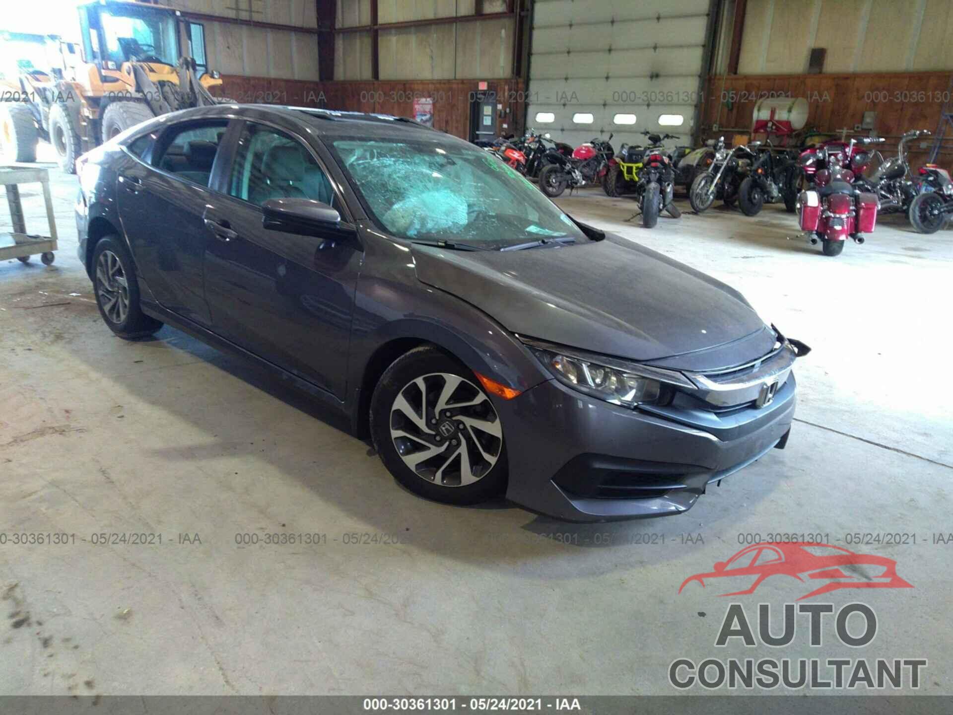 HONDA CIVIC SEDAN 2017 - 2HGFC2F78HH550394