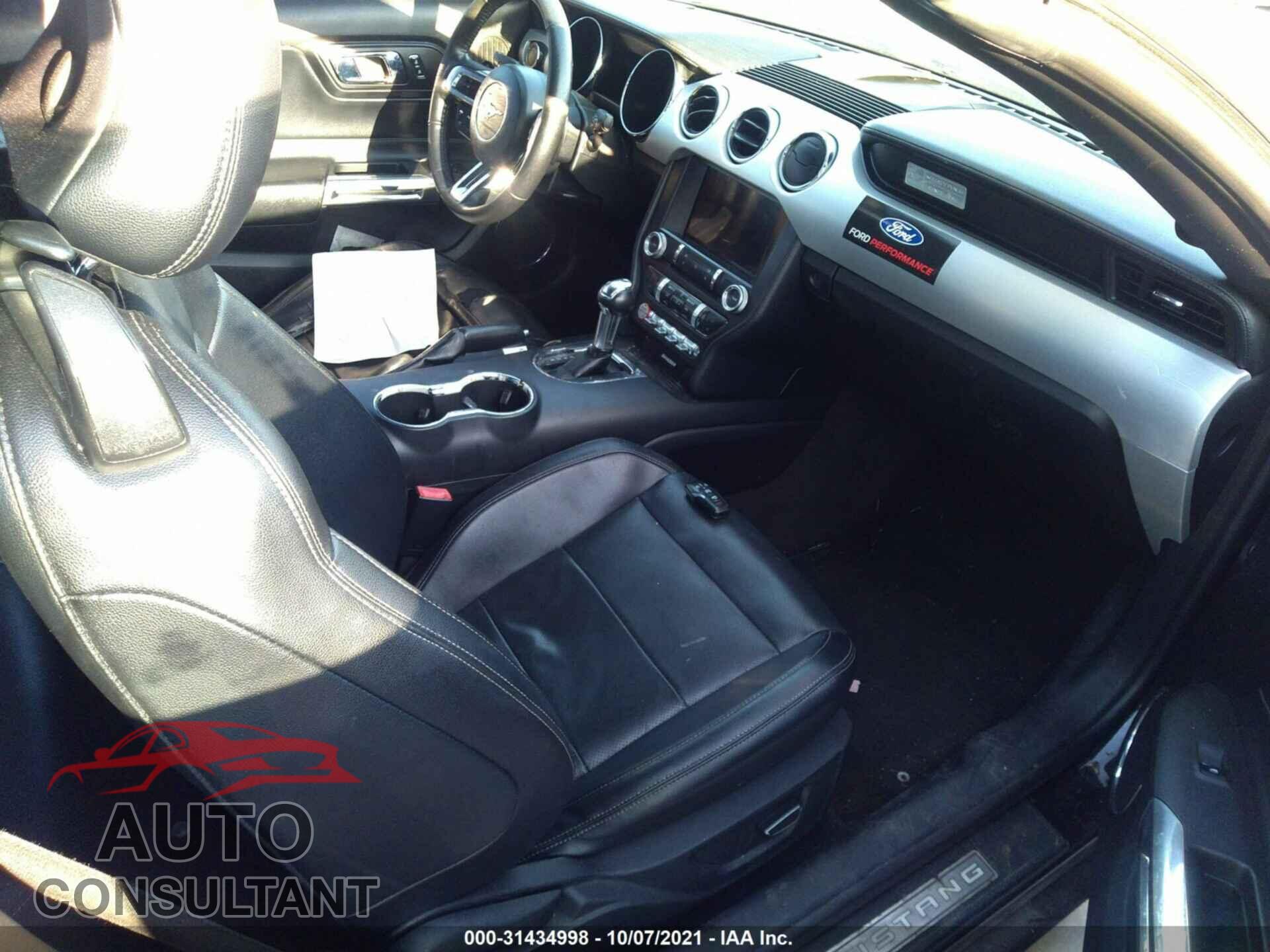 FORD MUSTANG 2017 - 1FATP8UHXH5254360