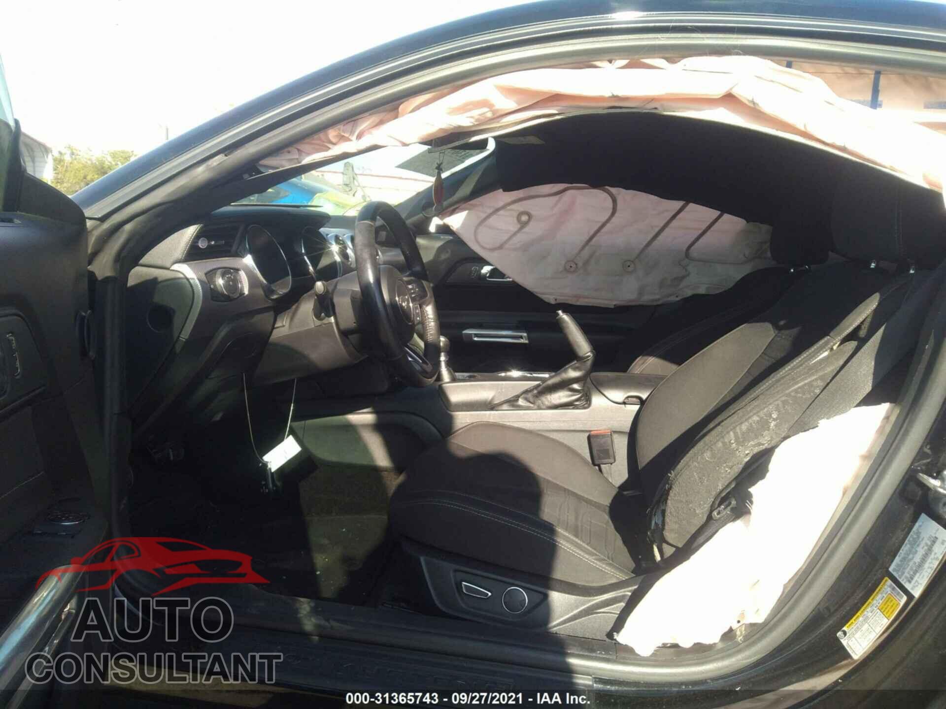 FORD MUSTANG 2017 - 1FA6P8TH9H5345893