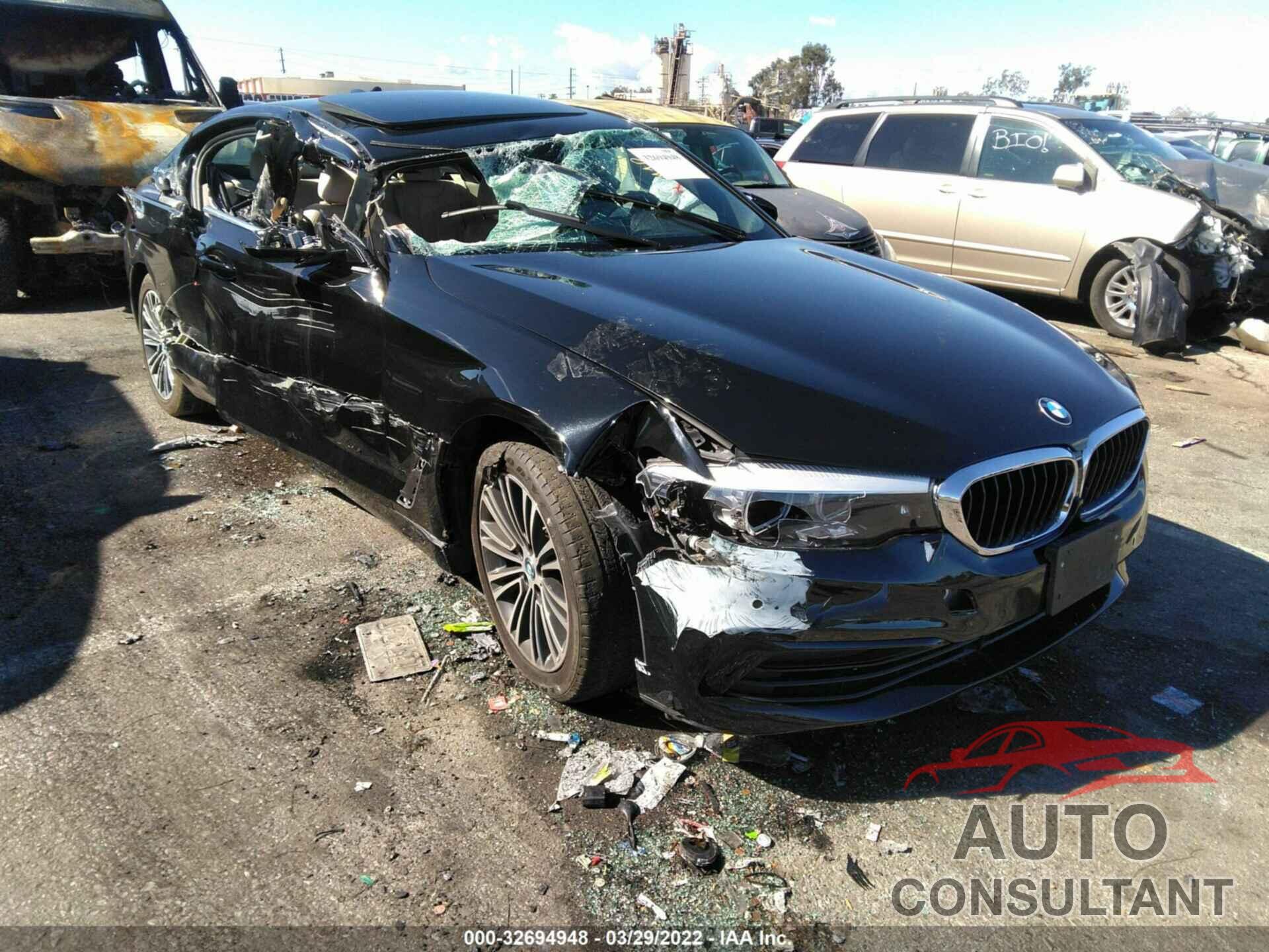 BMW 5 SERIES 2019 - WBAJA9C51KB254723