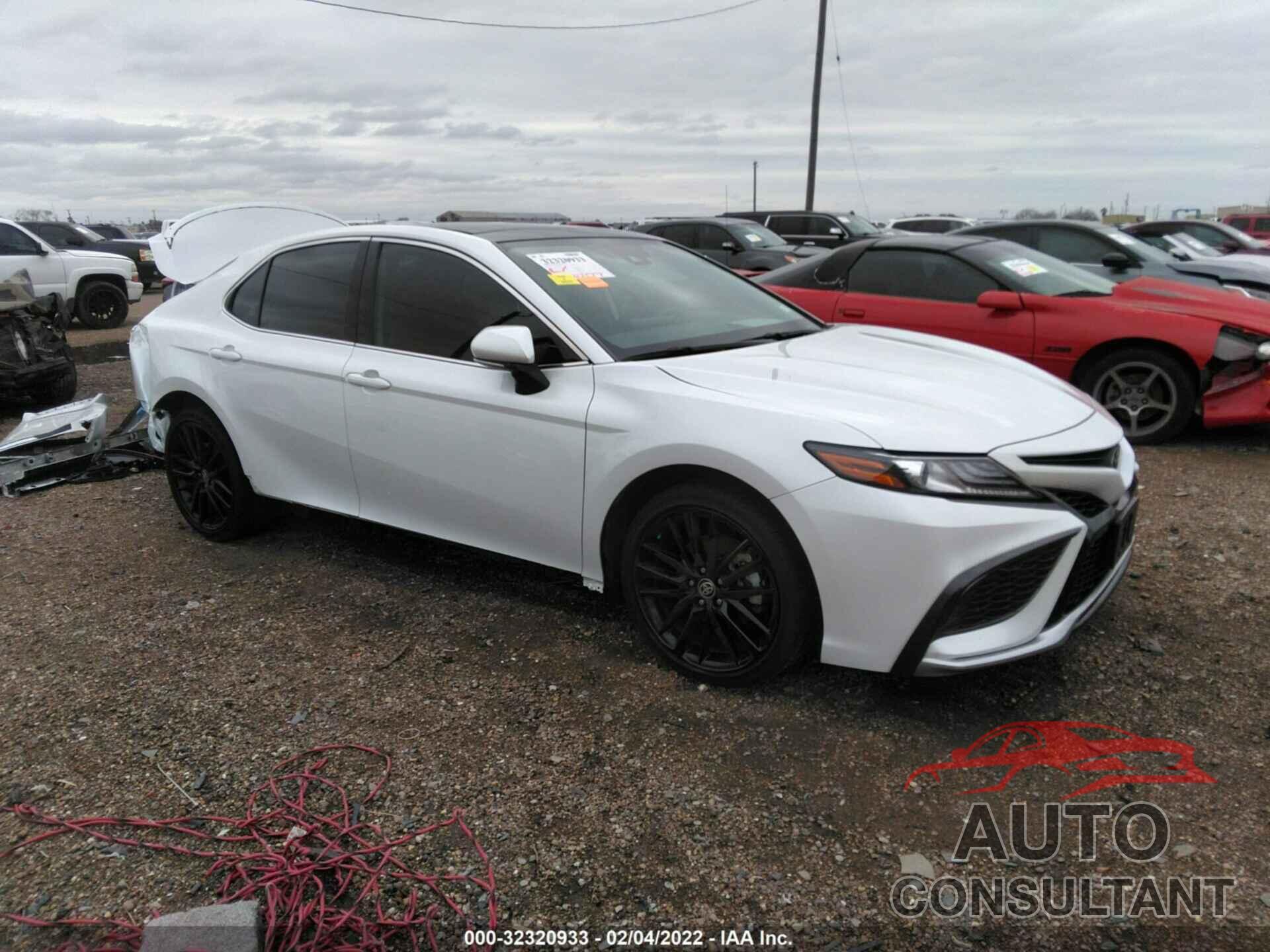 TOYOTA CAMRY 2021 - 4T1K61AKXMU514767