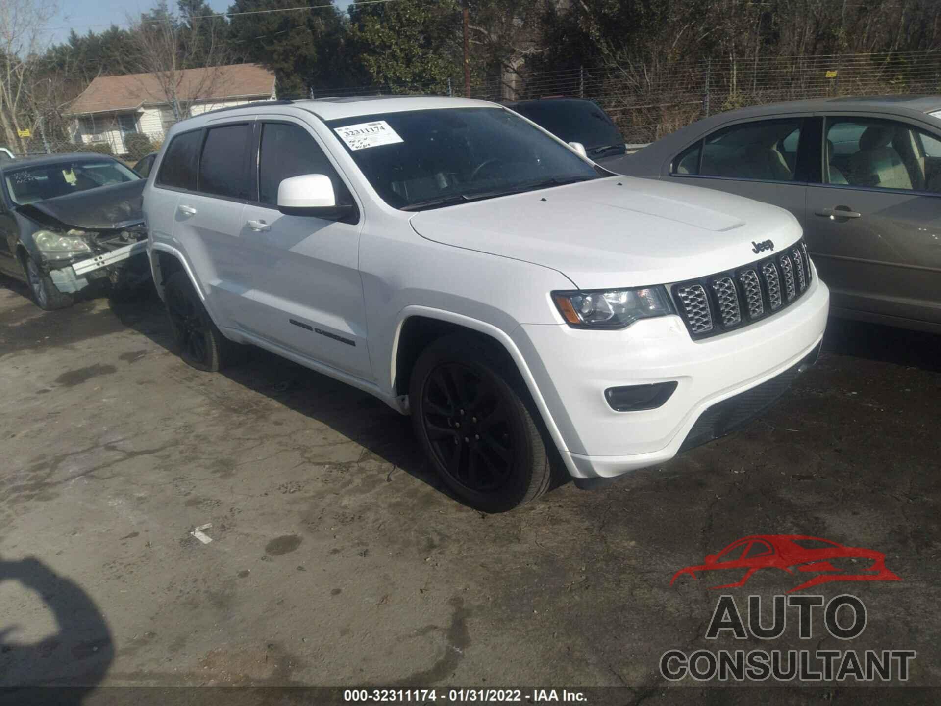 JEEP GRAND CHEROKEE 2017 - 1C4RJEAG8HC823198