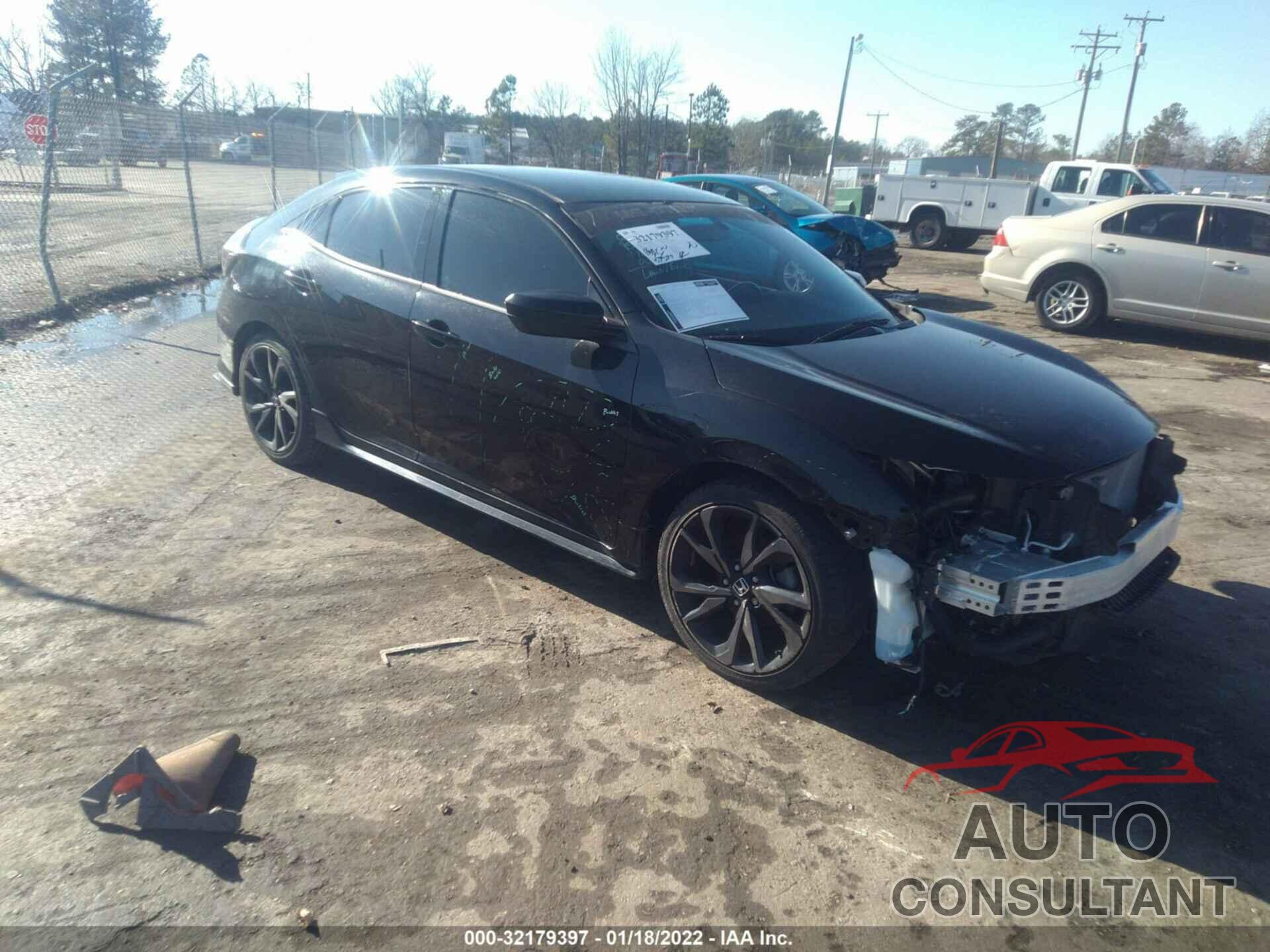 HONDA CIVIC HATCHBACK 2018 - SHHFK7G47JU217908