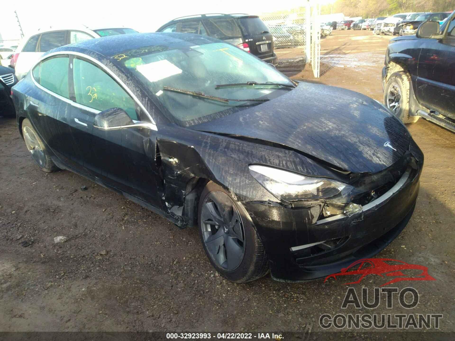 TESLA MODEL 3 2019 - 5YJ3E1EA3KF483638