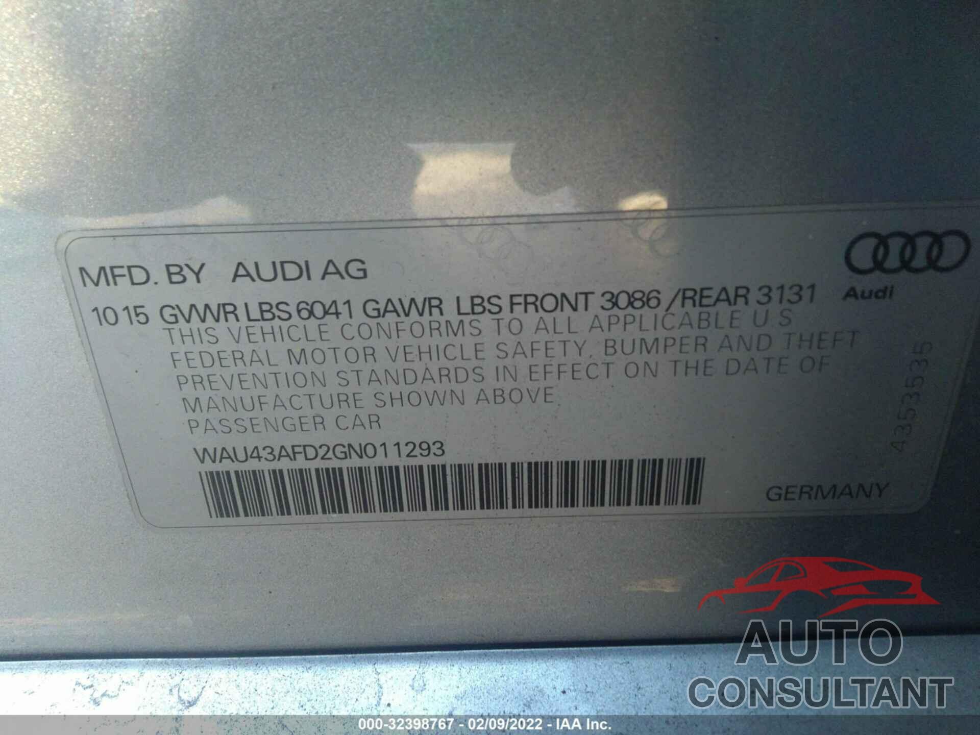 AUDI A8 L 2016 - WAU43AFD2GN011293