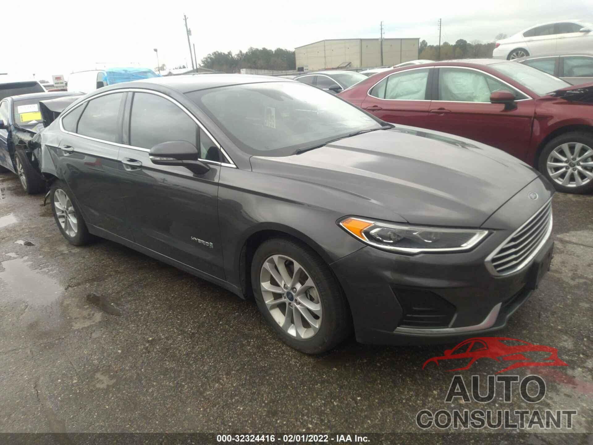 FORD FUSION HYBRID 2019 - 3FA6P0MU3KR185592