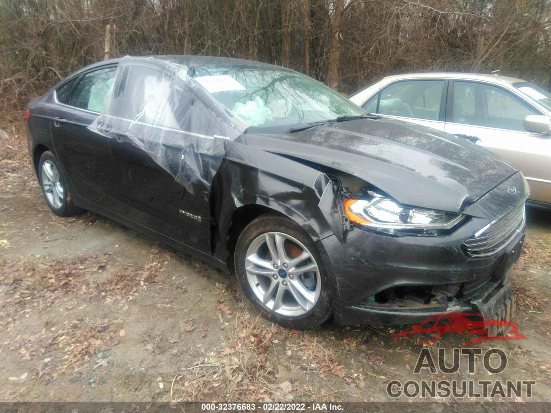 FORD FUSION HYBRID 2018 - 3FA6P0LU2JR138652