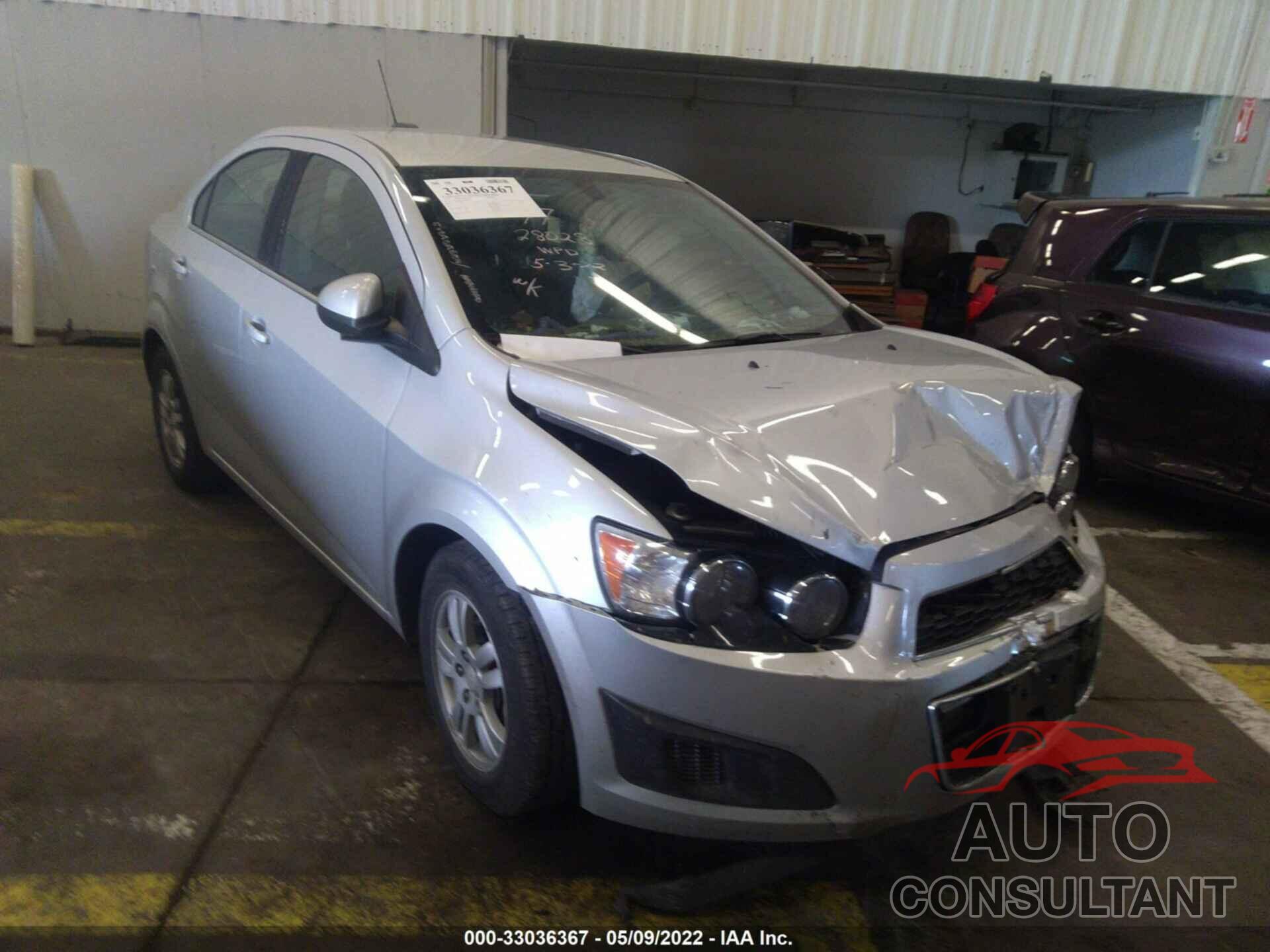 CHEVROLET SONIC 2016 - 1G1JC5SG0G4108424