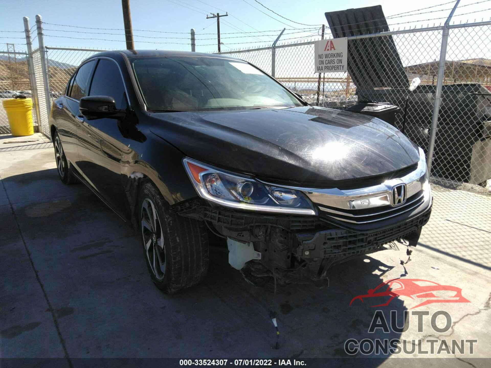 HONDA ACCORD SEDAN 2016 - 1HGCR3F89GA001087