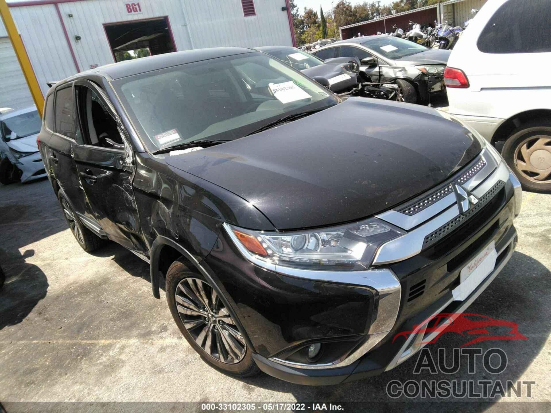 MITSUBISHI OUTLANDER 2019 - JA4AD3A36KZ034407