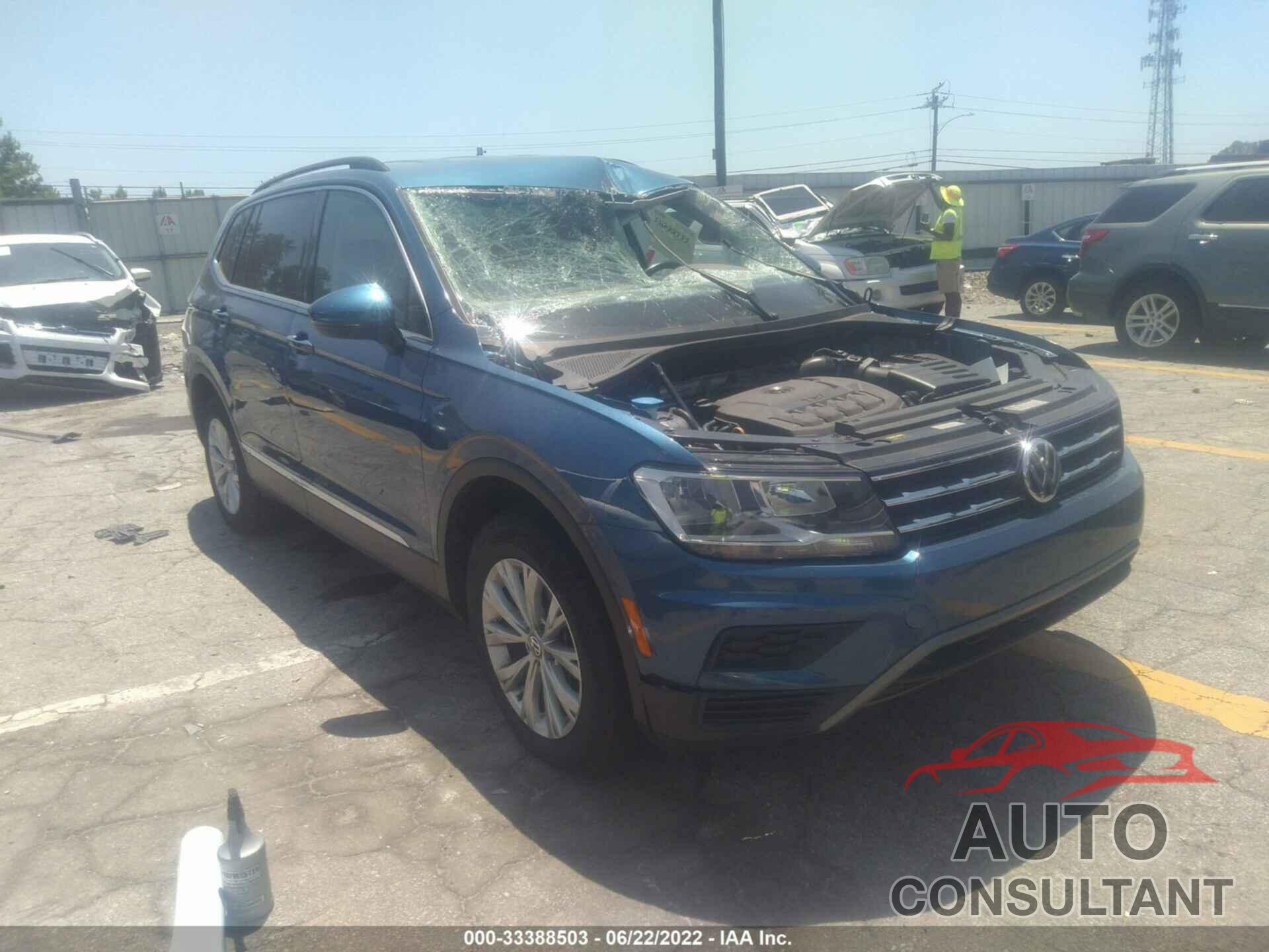 VOLKSWAGEN TIGUAN 2018 - 3VV3B7AX5JM055202