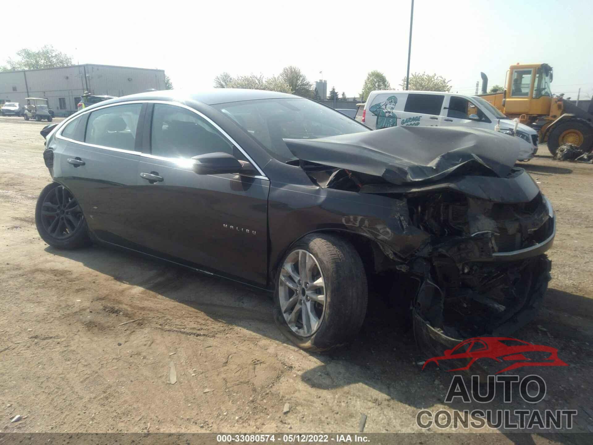CHEVROLET MALIBU 2017 - 1G1ZE5ST4HF242496