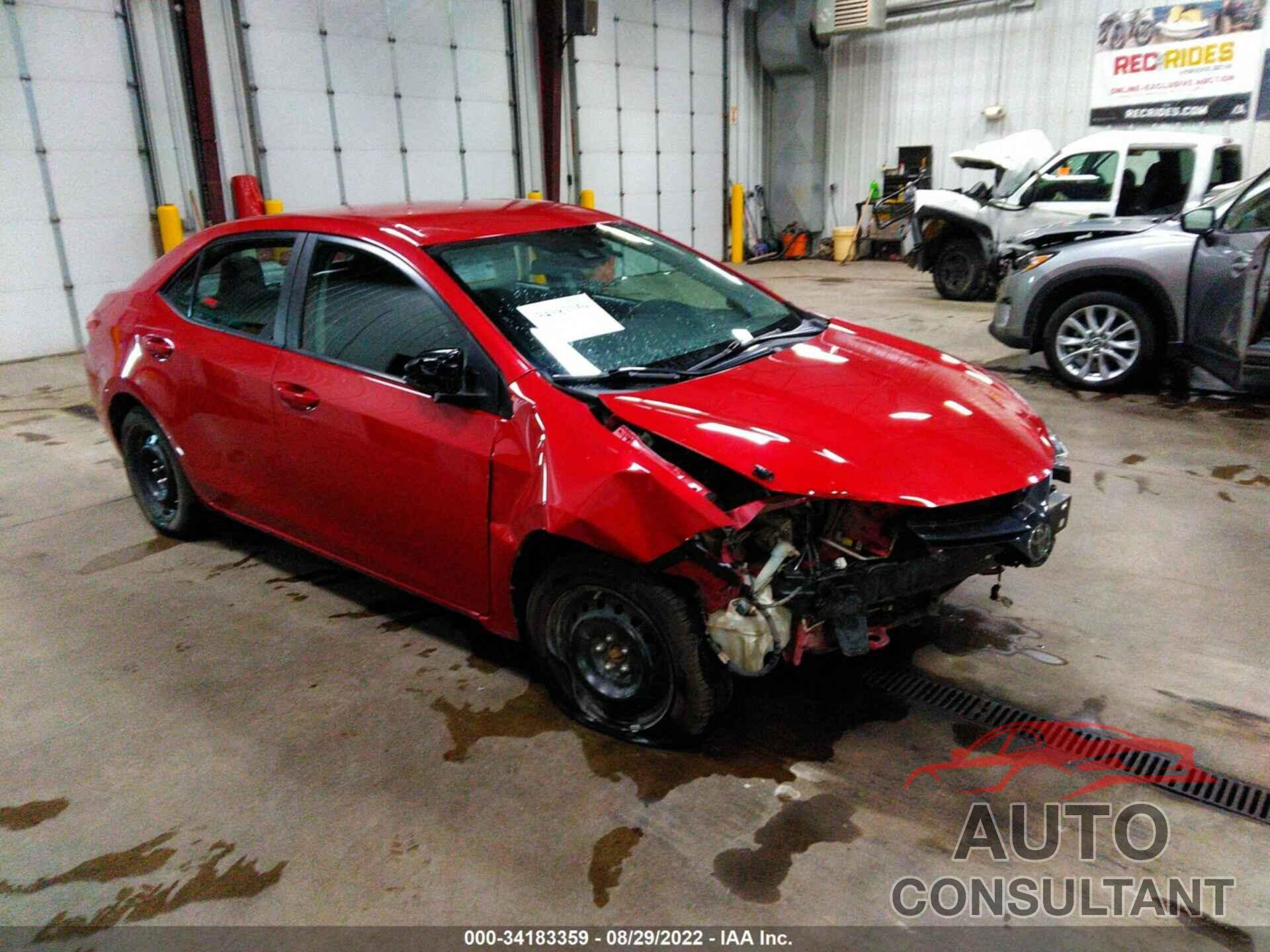 TOYOTA COROLLA 2018 - 2T1BURHEXJC067178