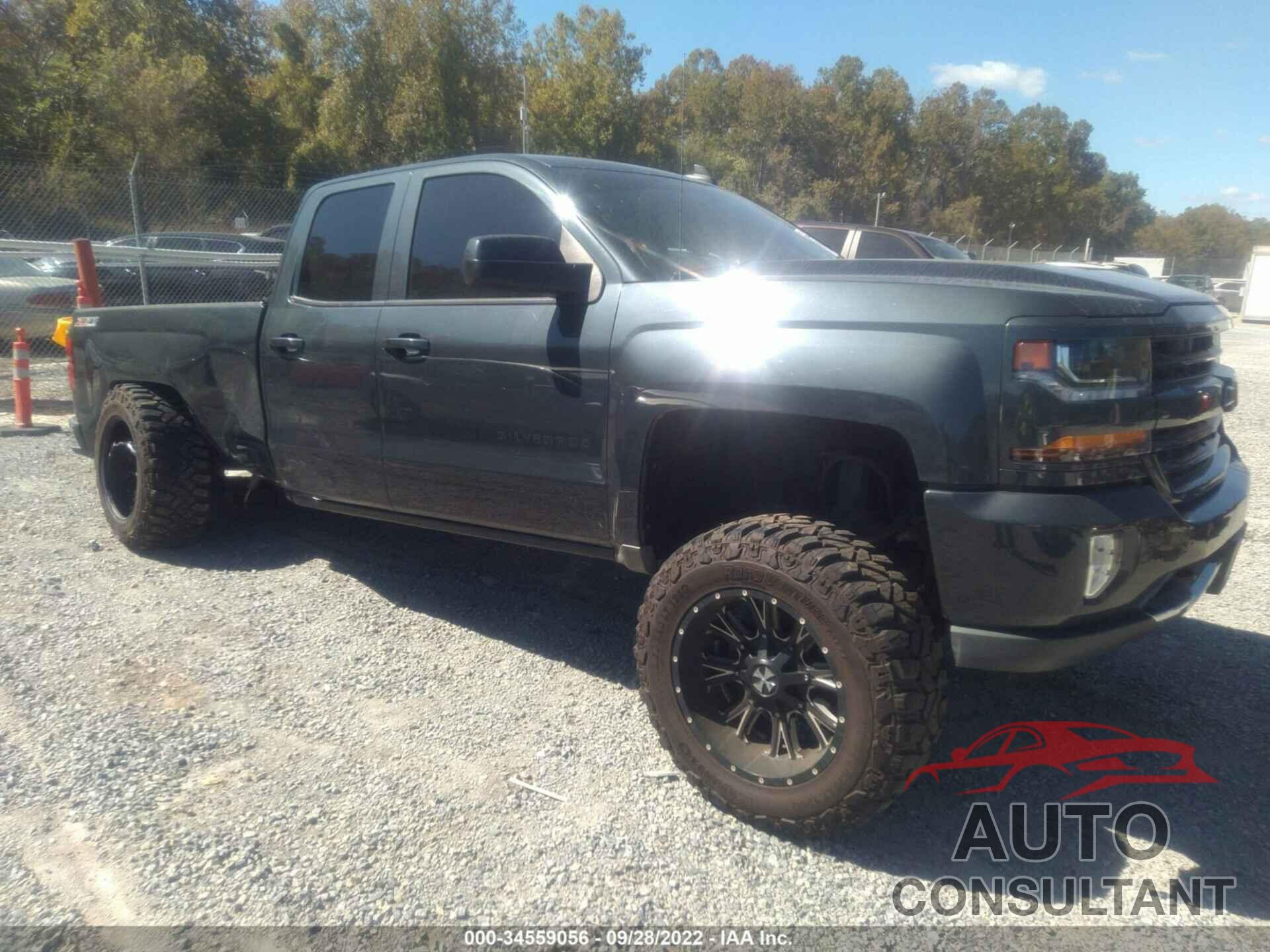 CHEVROLET SILVERADO 1500 2017 - 1GCVKREC0HZ161186