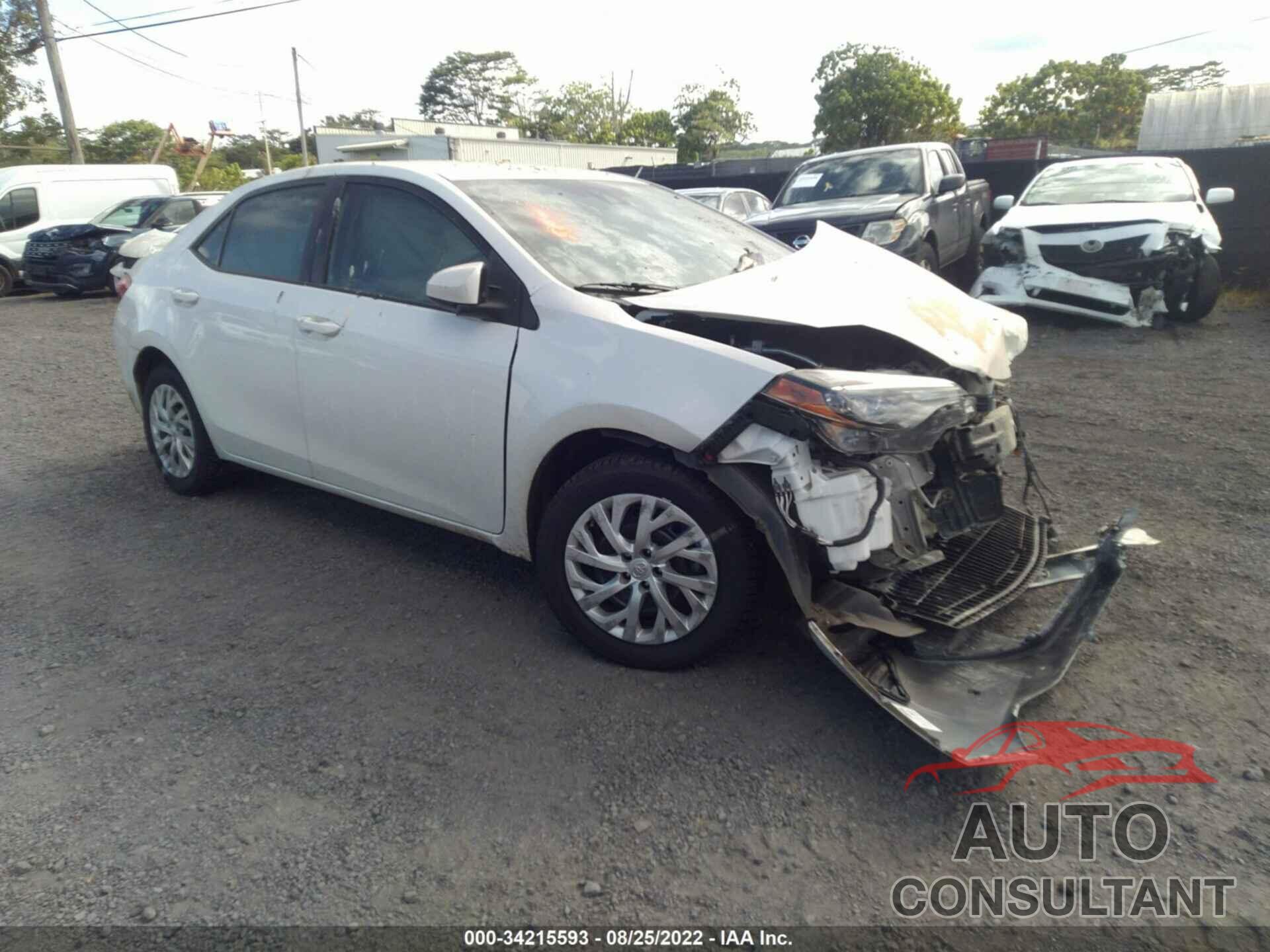 TOYOTA COROLLA 2018 - 5YFBURHE3JP746497