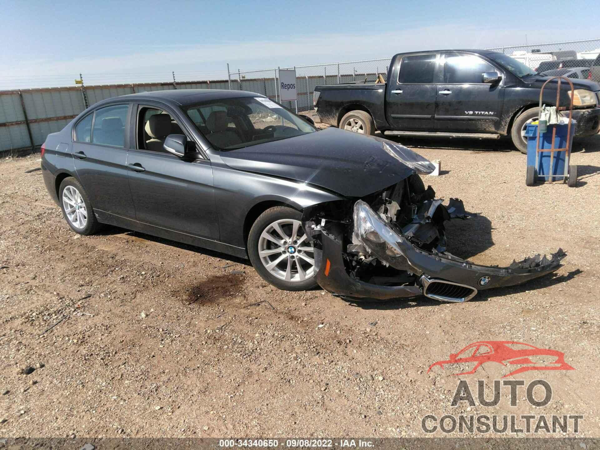 BMW 3 SERIES 2017 - WBA8E1G38HNU18344
