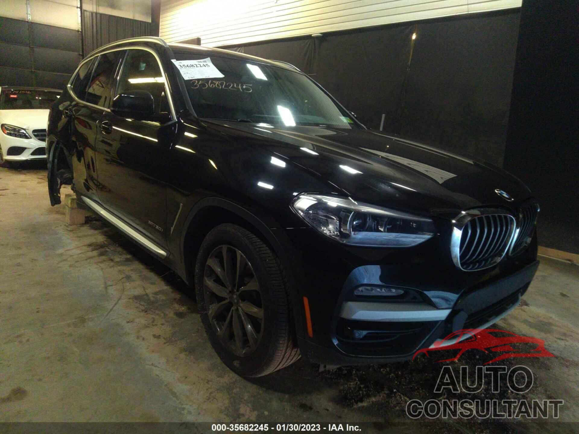 BMW X3 2018 - 5UXTR9C54JLD63840