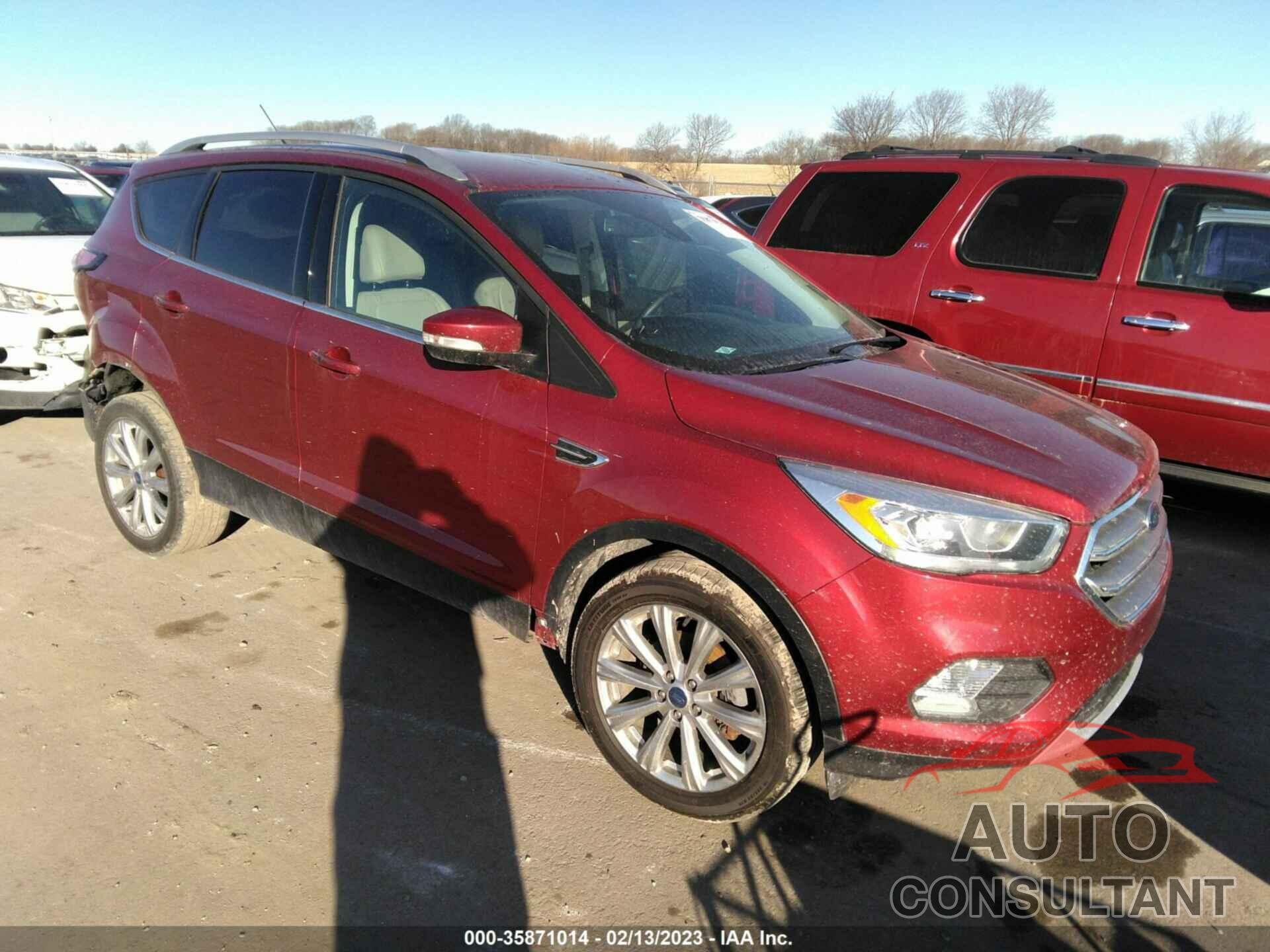 FORD ESCAPE 2017 - 1FMCU0JD2HUF05024