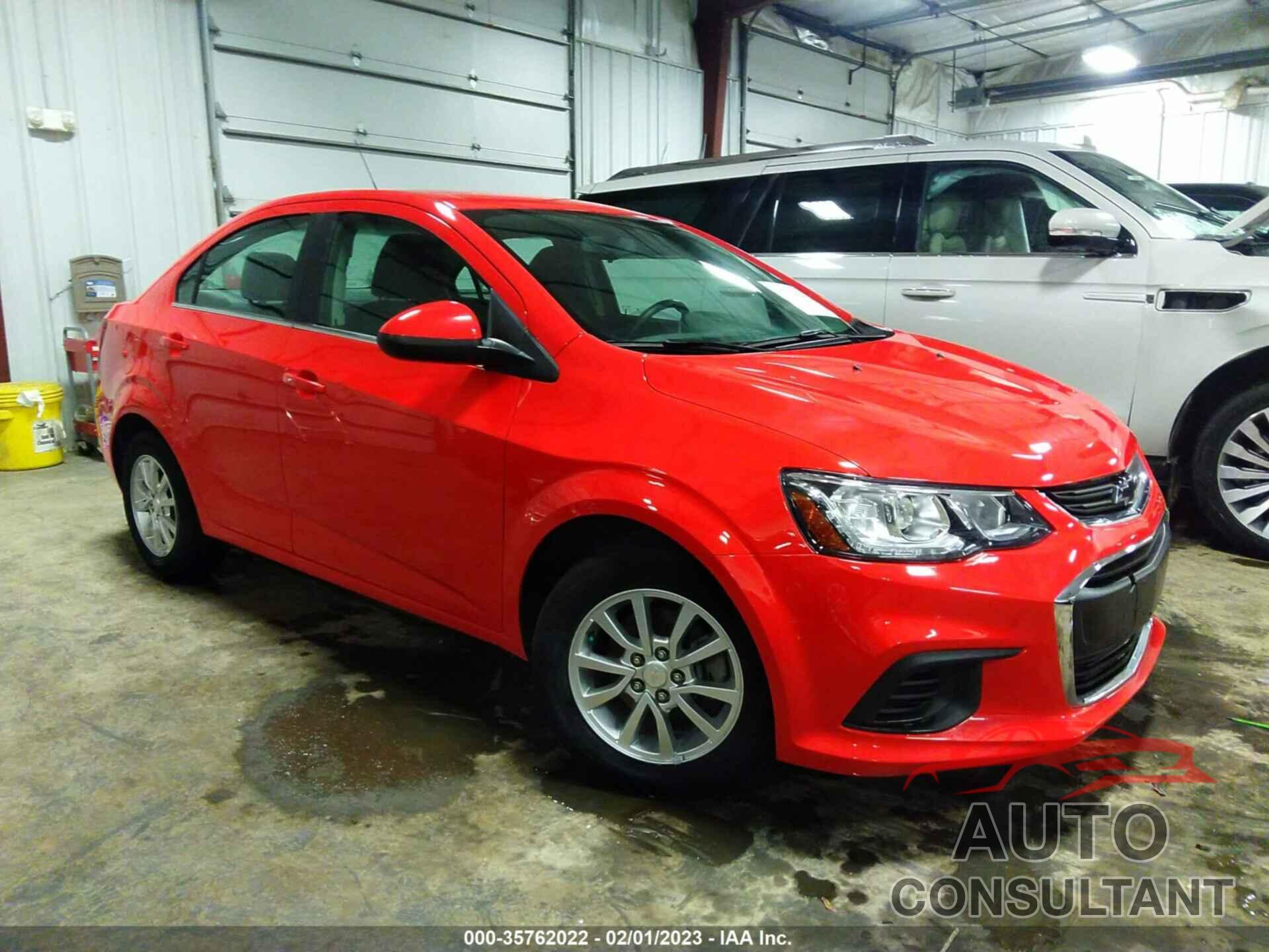 CHEVROLET SONIC 2020 - 1G1JD5SB2L4111112