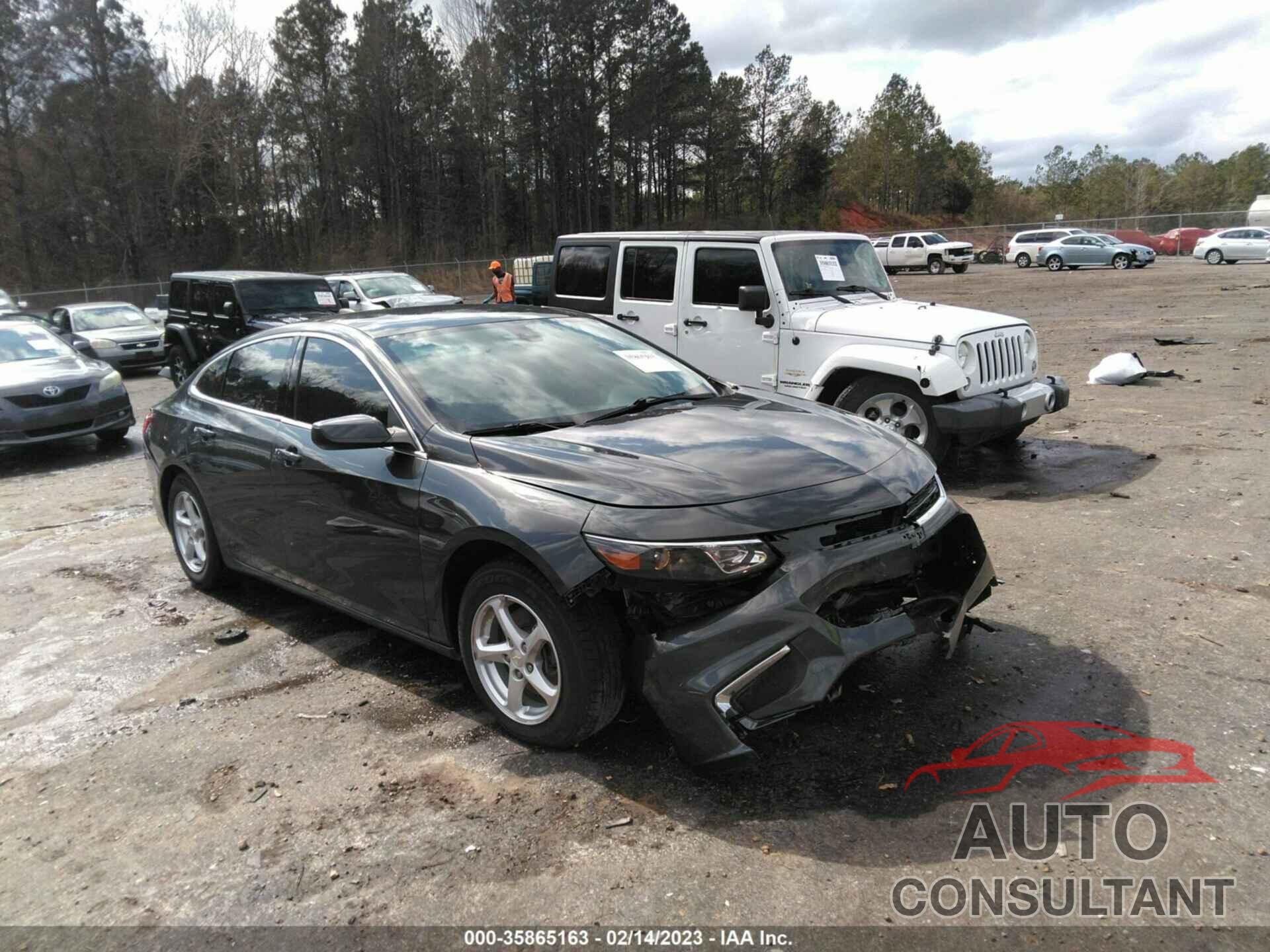 CHEVROLET MALIBU 2017 - 1G1ZB5ST3HF156623