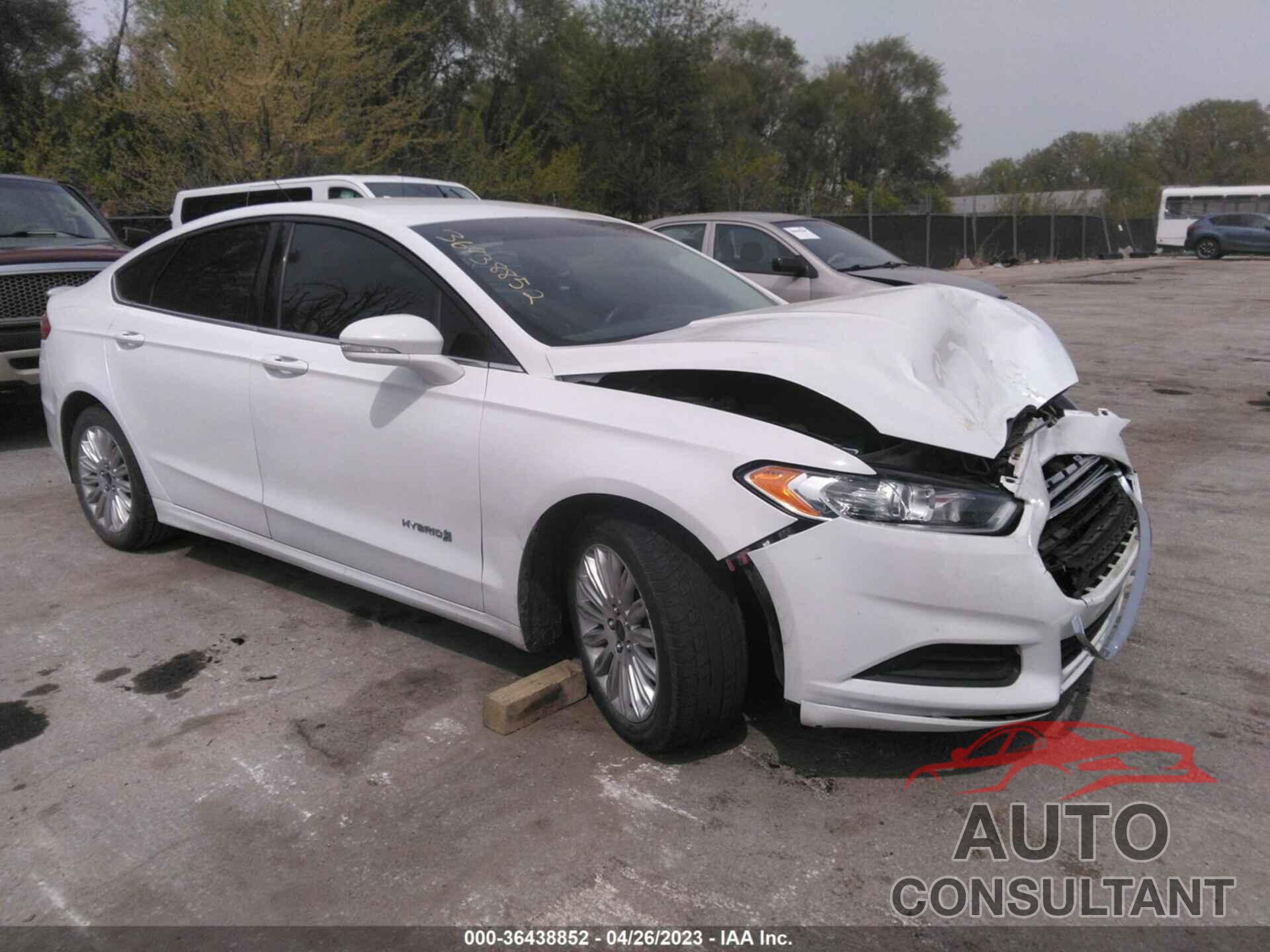 FORD FUSION 2015 - 3FA6P0LU1FR282975