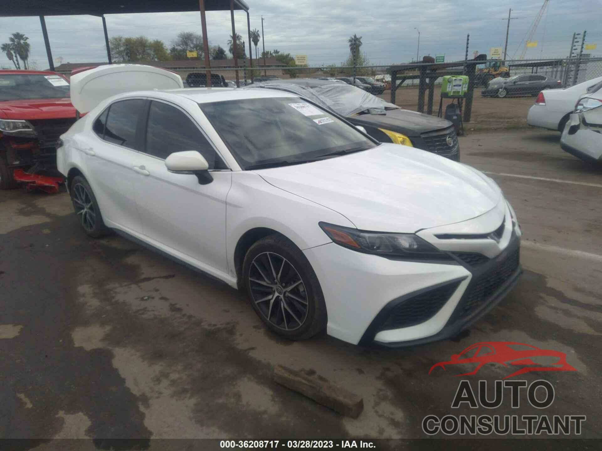 TOYOTA CAMRY 2022 - 4T1T11AKXNU010854