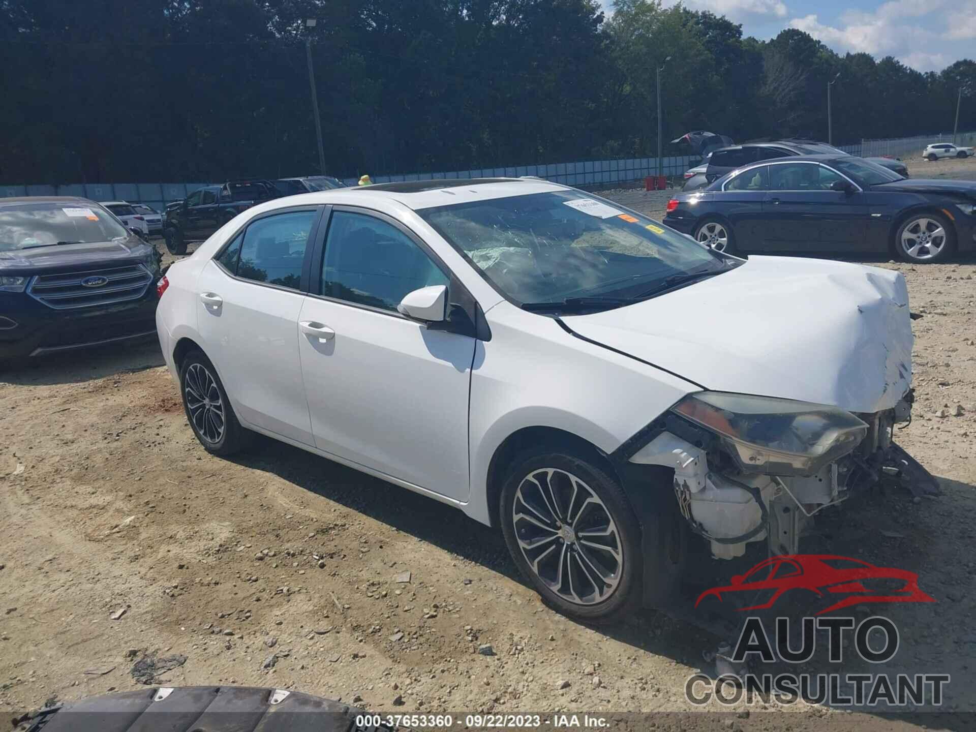 TOYOTA COROLLA 2015 - 5YFBURHE2FP288832