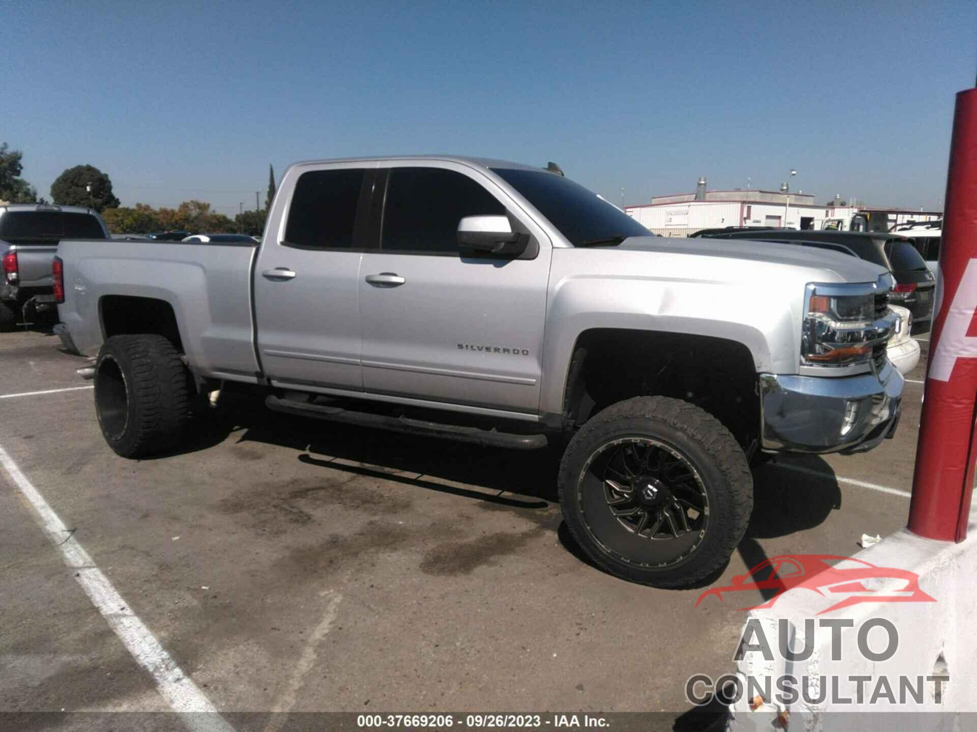 CHEVROLET SILVERADO 1500 2016 - 1GCRCREC7GZ143202