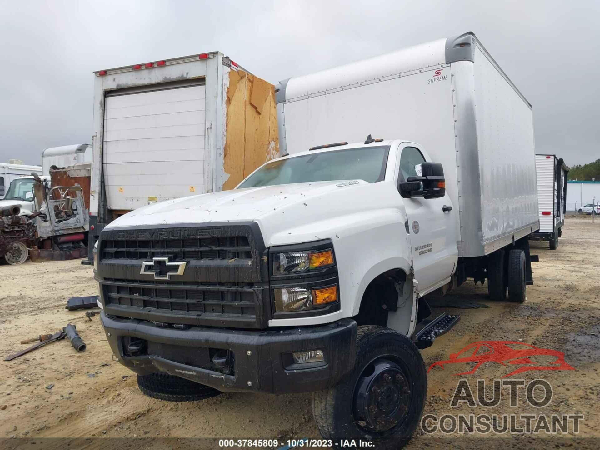 CHEVROLET SILVERADO 4500HD 2021 - 1HTKJPVM6MH662525