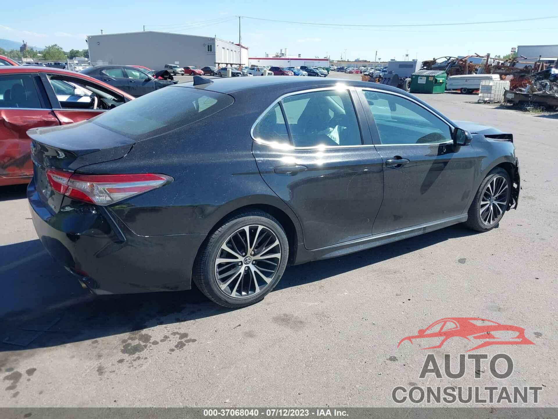 TOYOTA CAMRY 2020 - 4T1G11AK3LU329978
