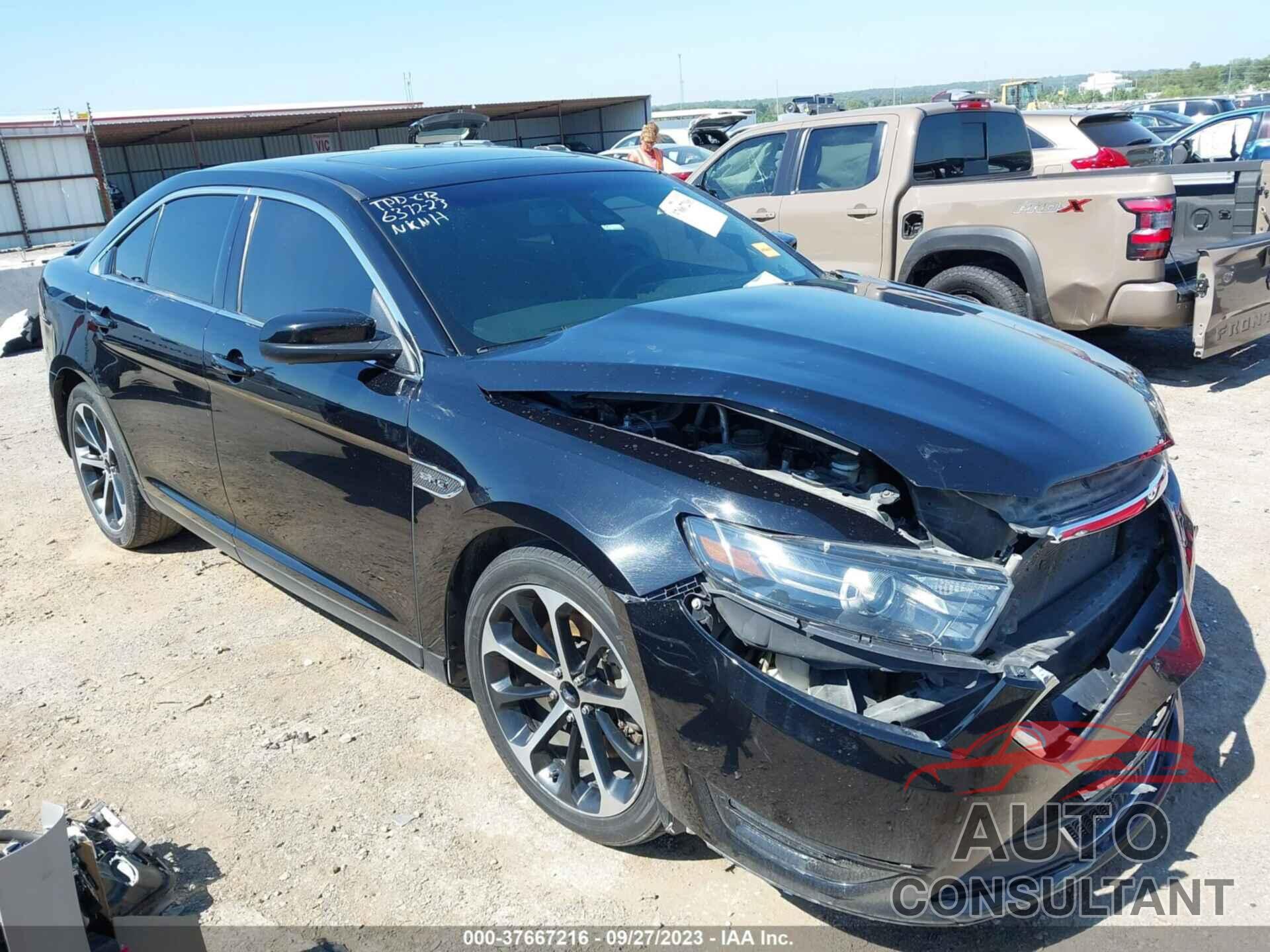 FORD TAURUS 2016 - 1FAHP2KT4GG135796