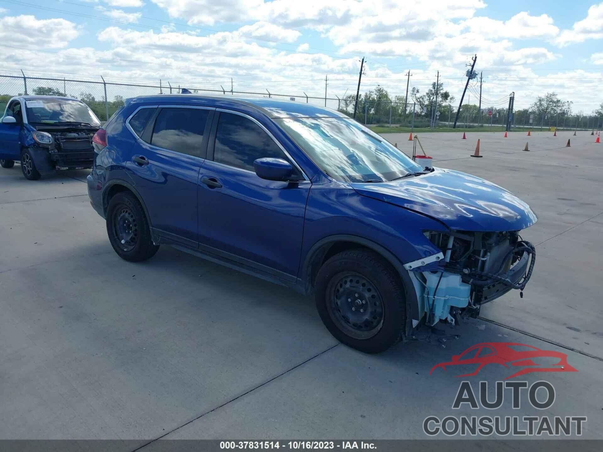 NISSAN ROGUE 2019 - 5N1AT2MT6KC717561